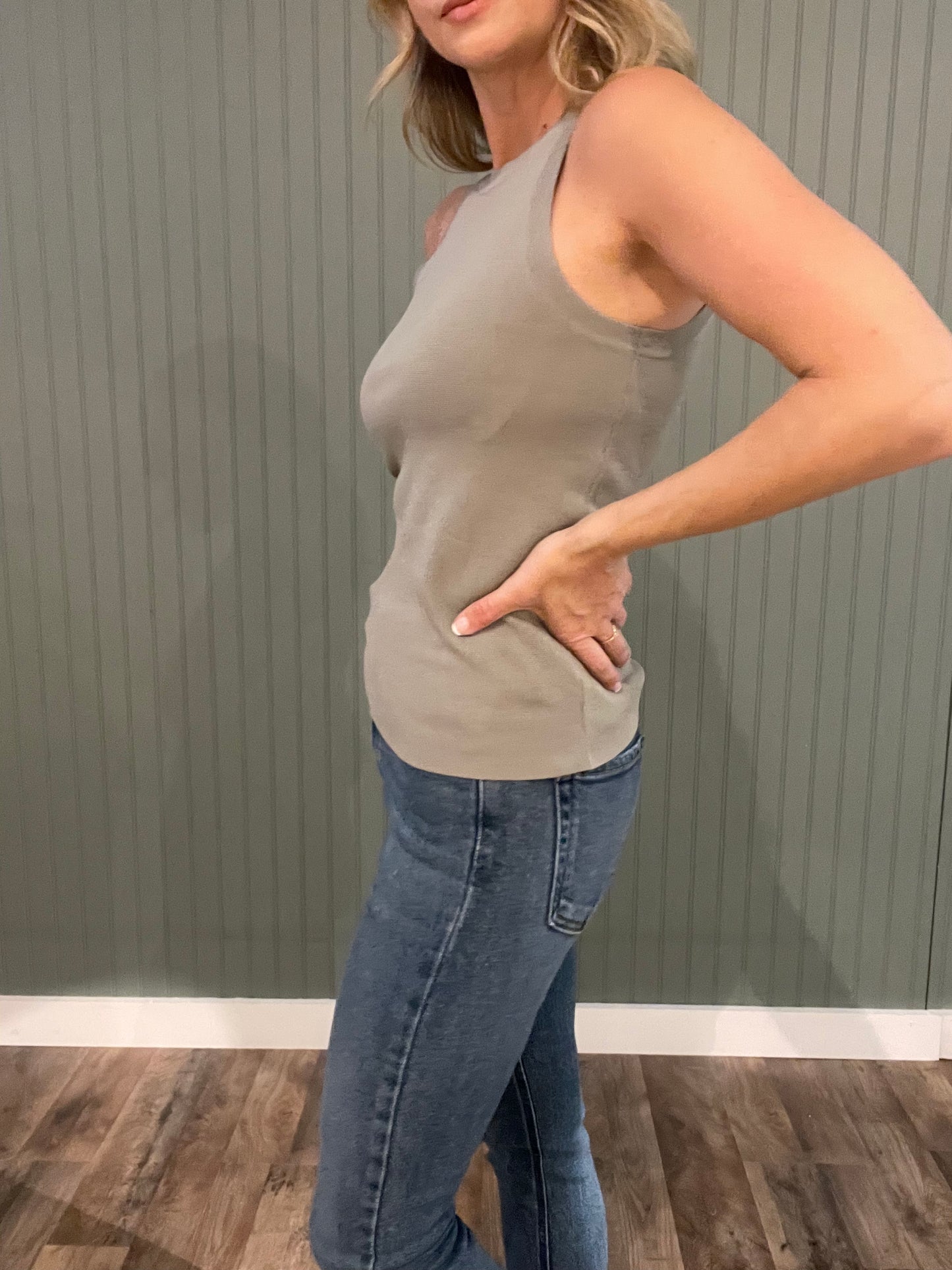 The Signy Top (Dusty Olive)