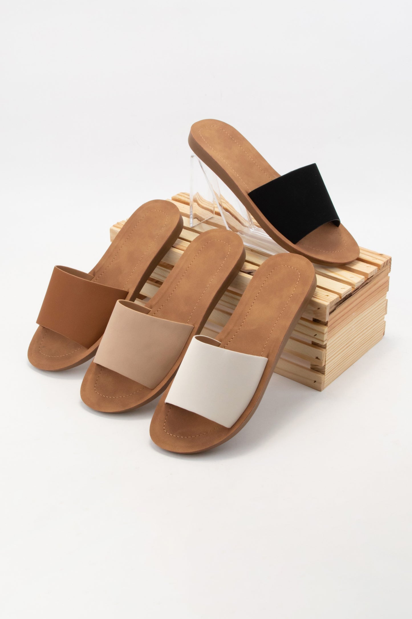 Maia Sandal (Multiple Colors)