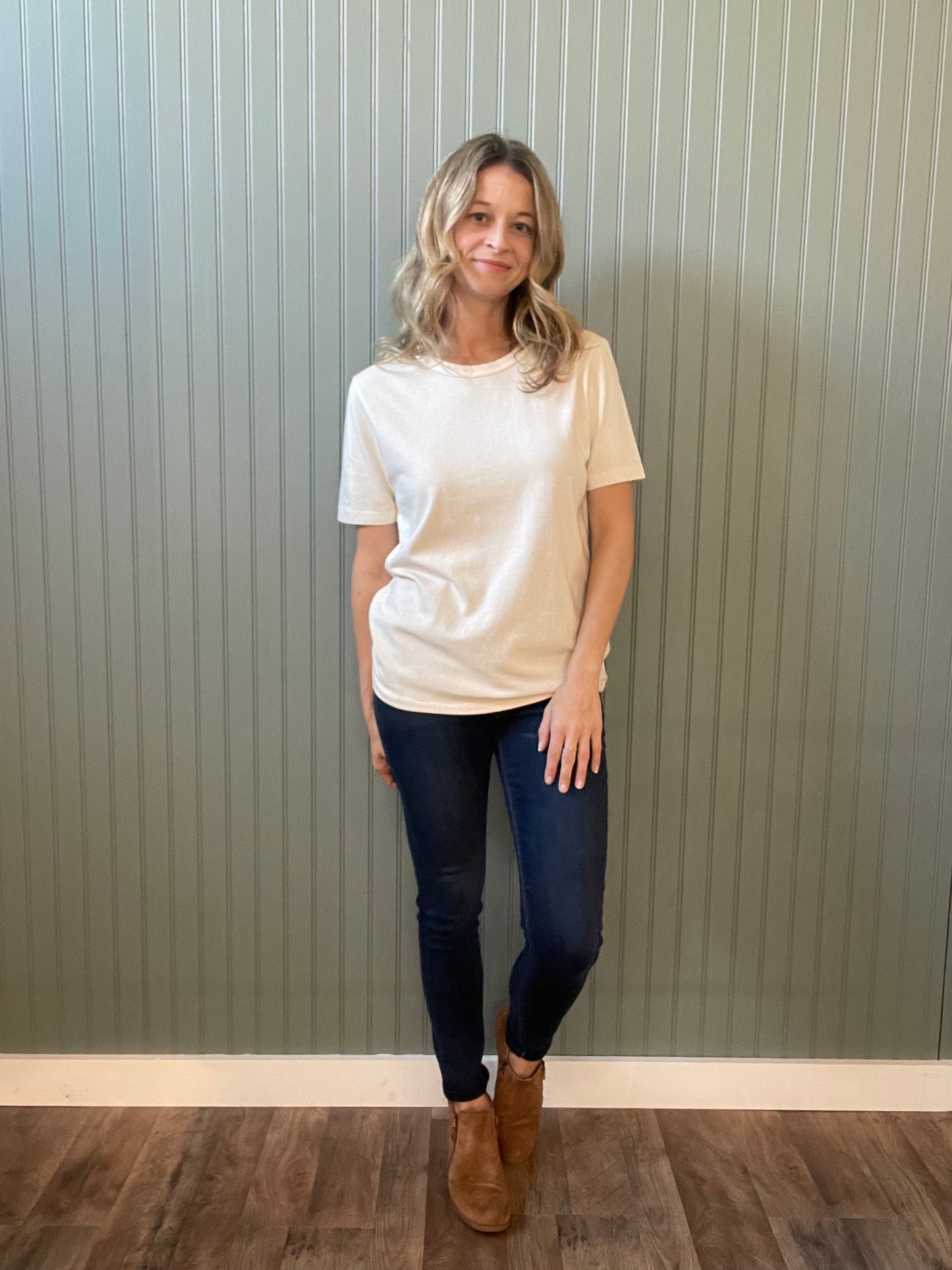 Billie Basic Tee (Multiple Colors)
