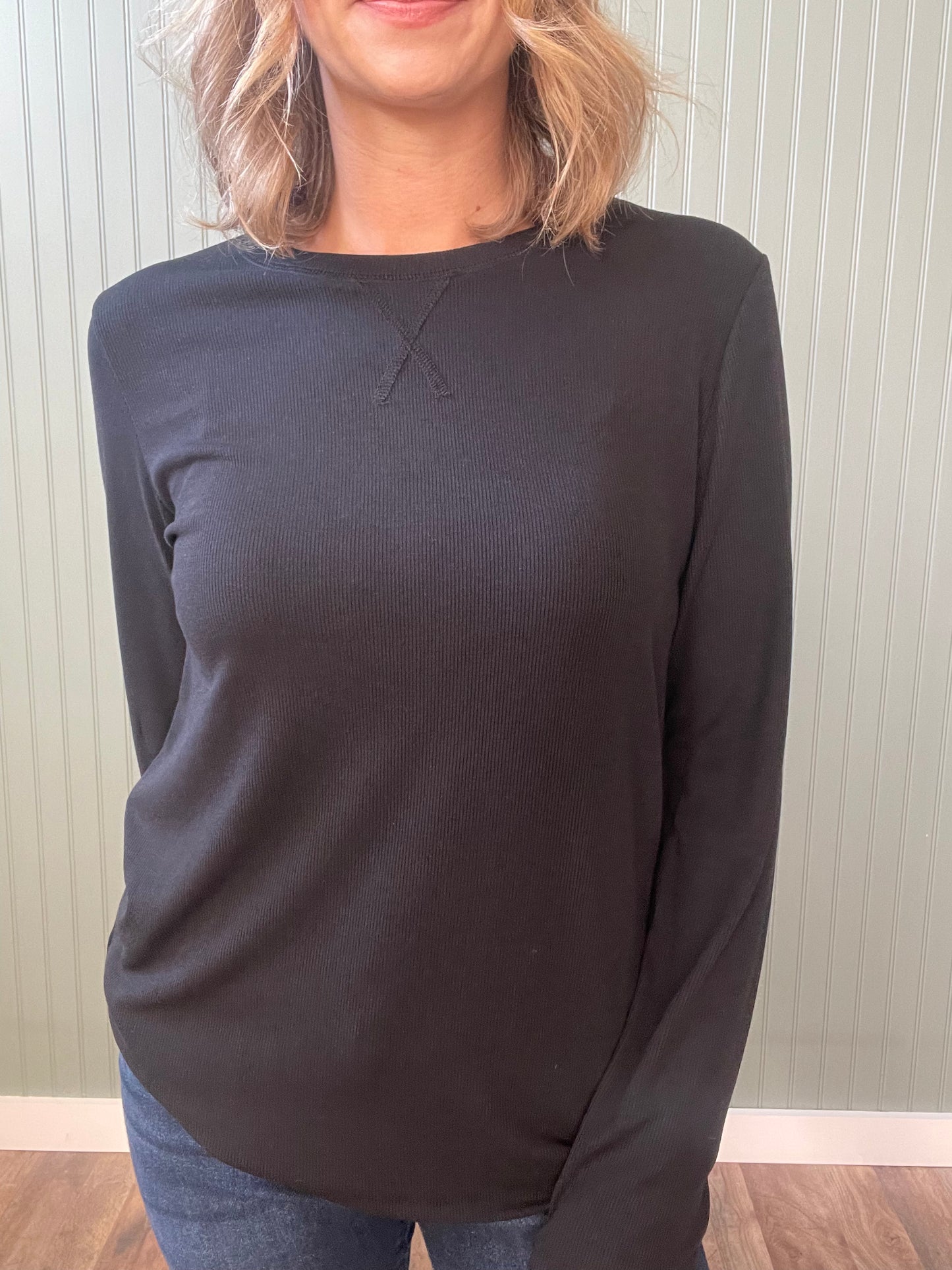 Carly Long Sleeve (Black)