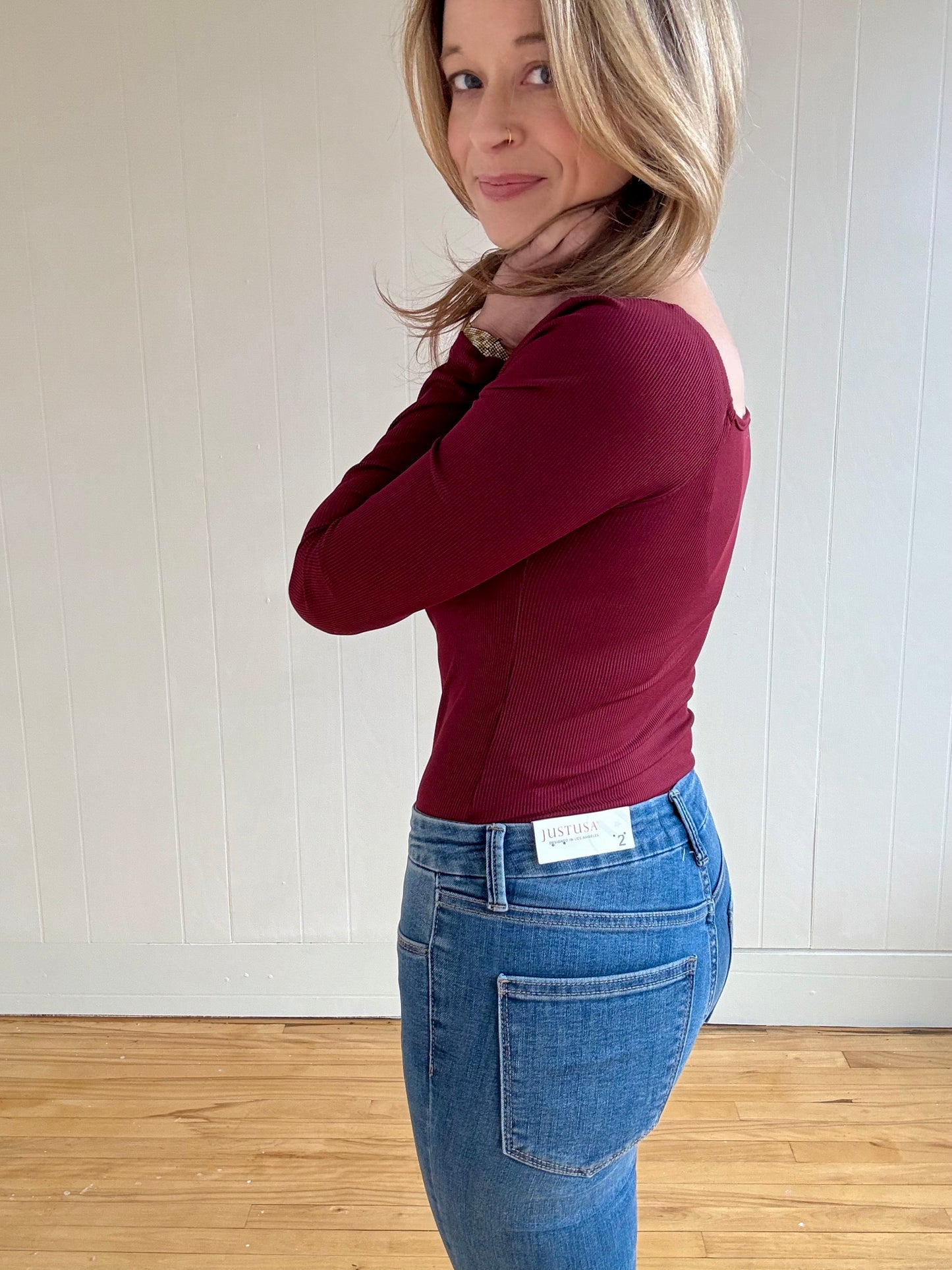Ara Bodysuit (Dark Burgundy)