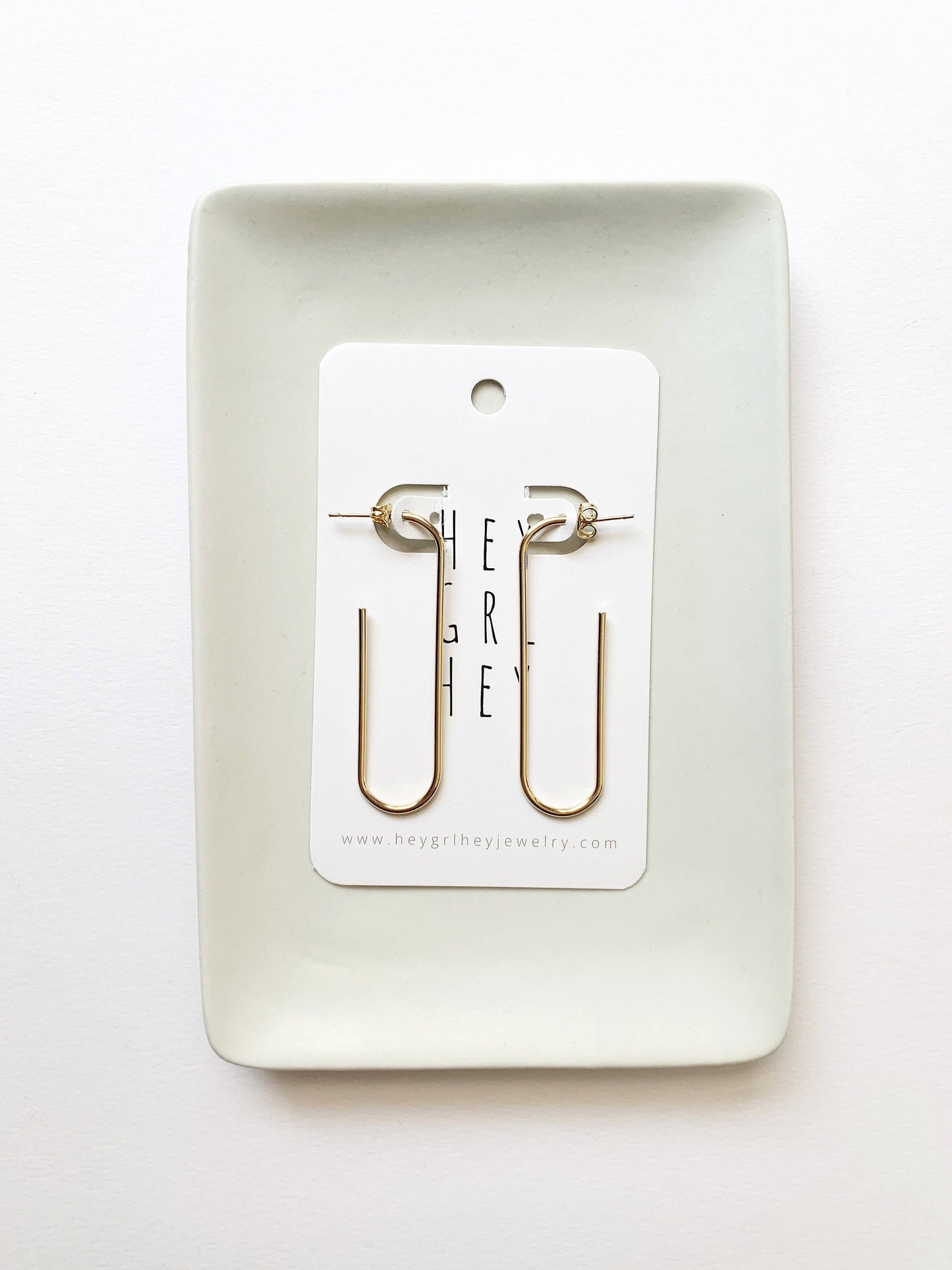 The Paperclip Hoop Earrings in Gold