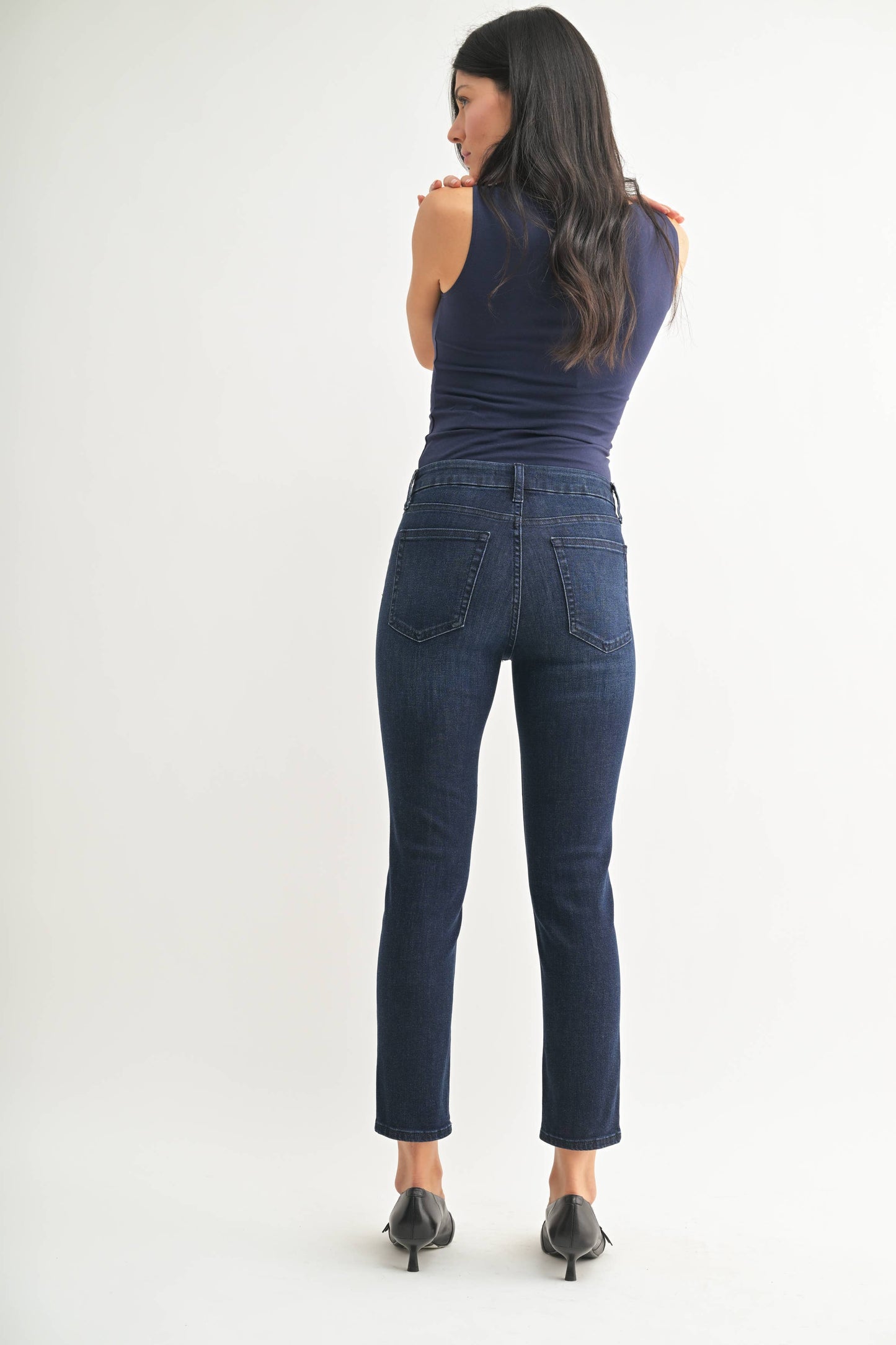 Liv Slim Straight