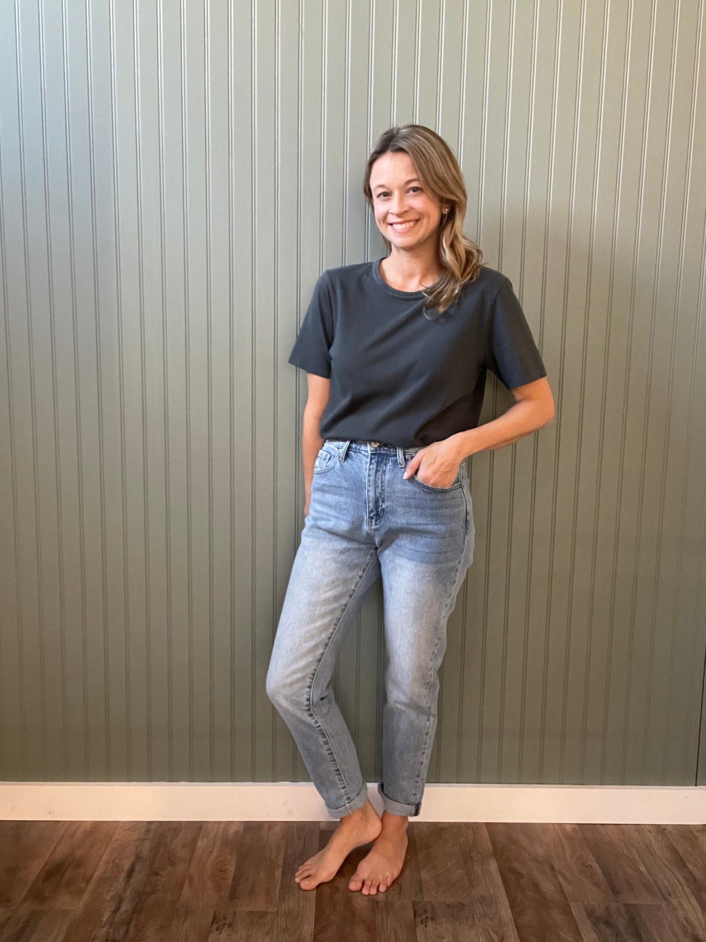 Billie Basic Tee (Multiple Colors)