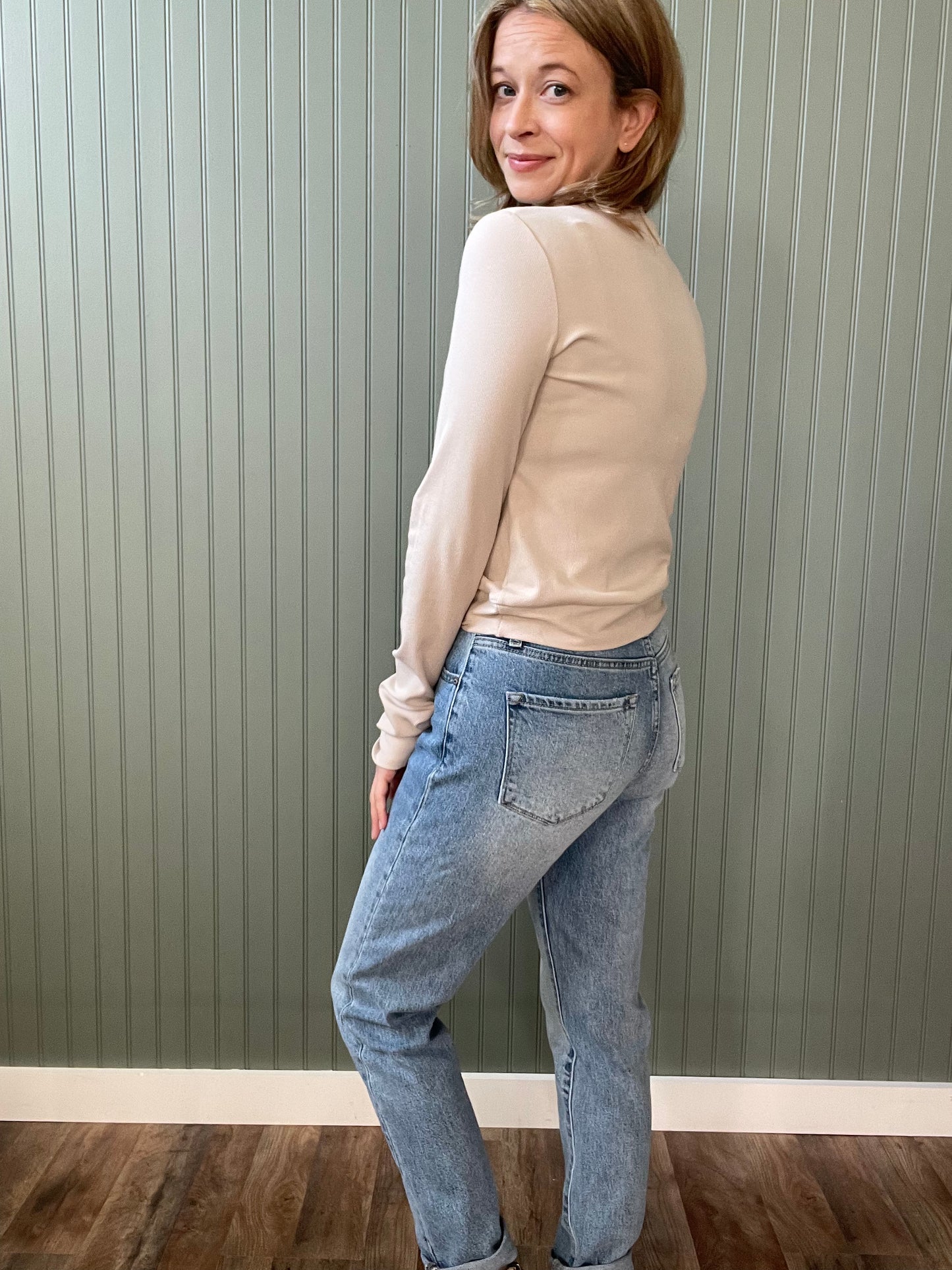 Kylie Crop (Stone)