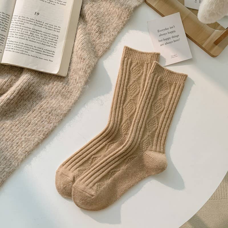Warm Socks - Knitted Cashmere Crew Cozy Socks: Black