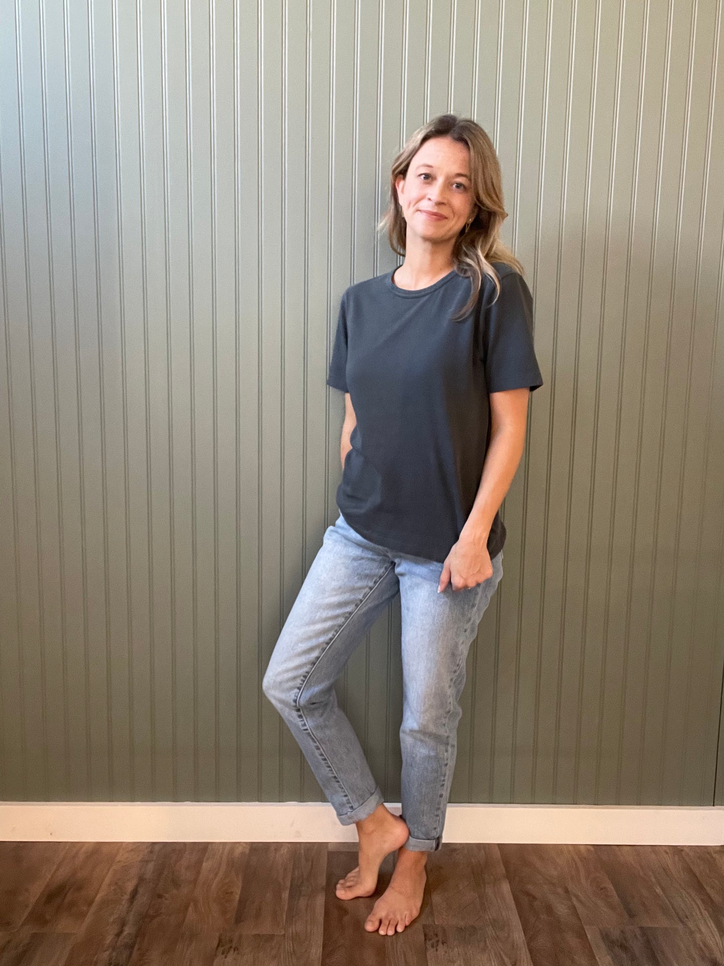 Billie Basic Tee (Multiple Colors)
