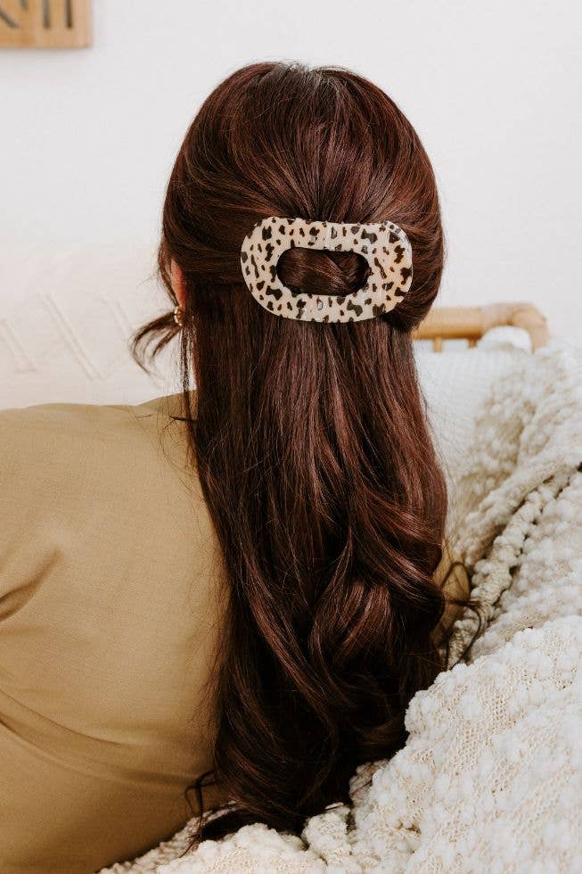 Blonde Tortoise Round Flat Hair Clip, Large