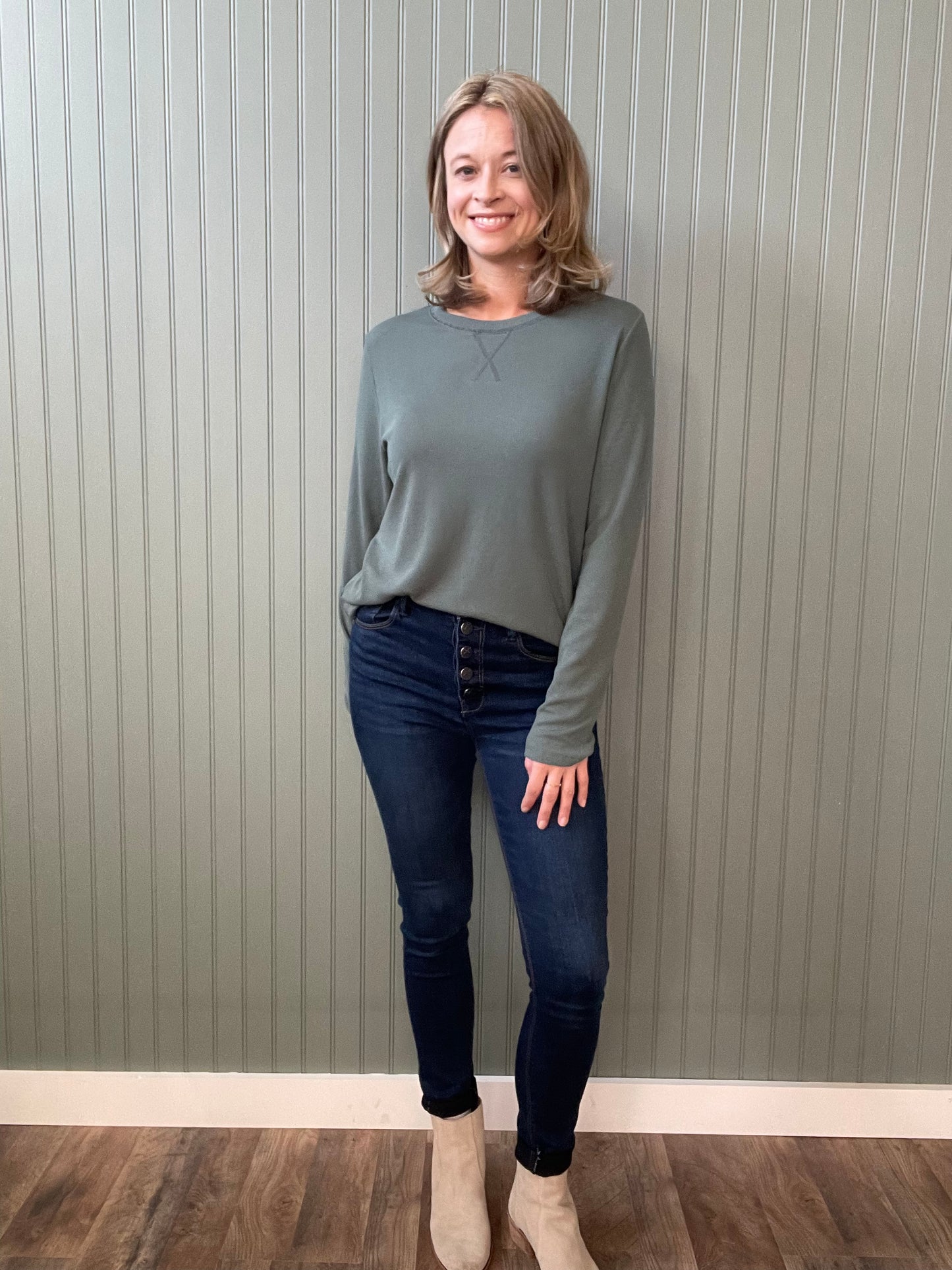 Carly Long Sleeve (T.Green)