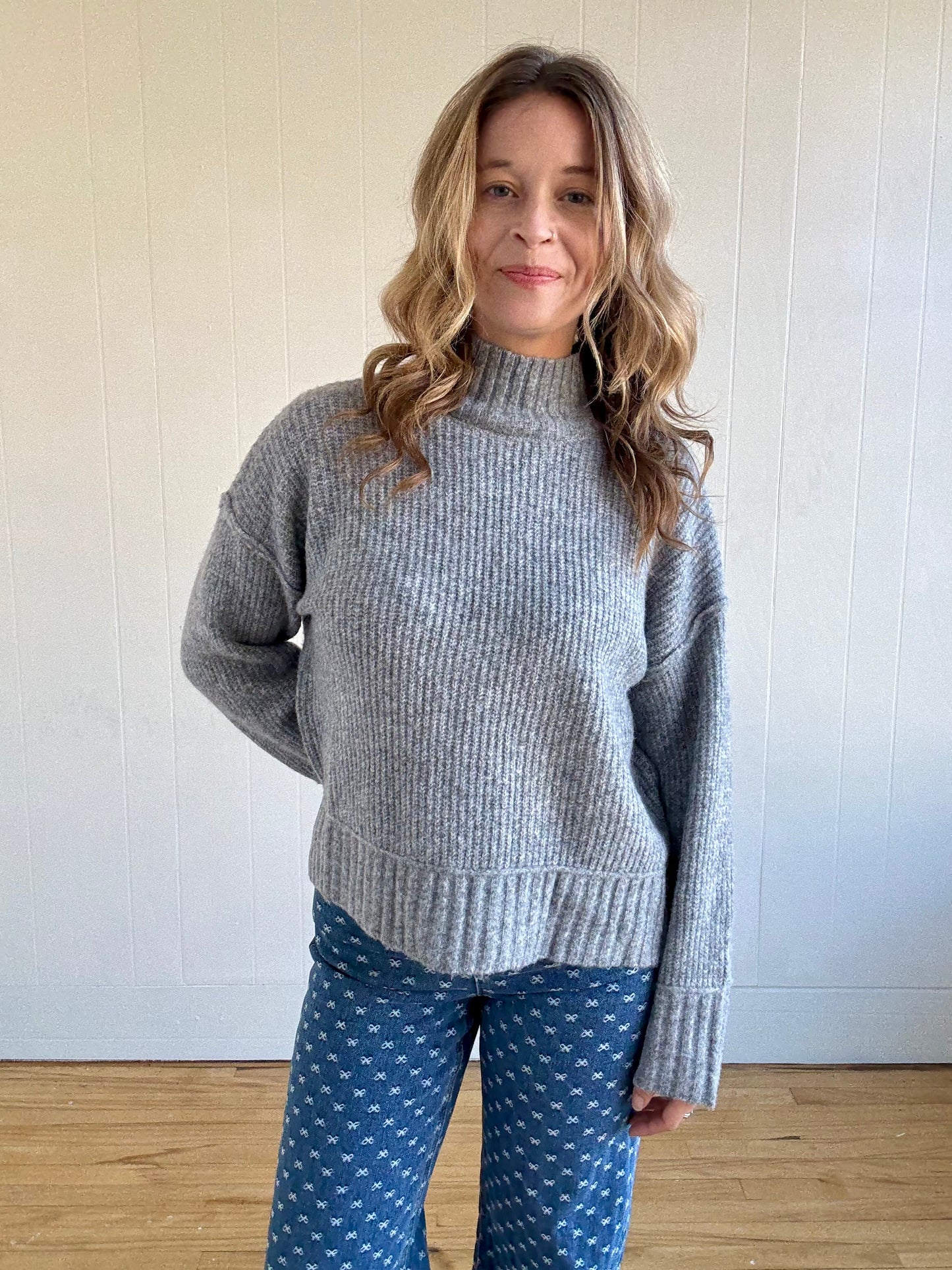 Jordan Mock Neck Sweater (Light Grey)