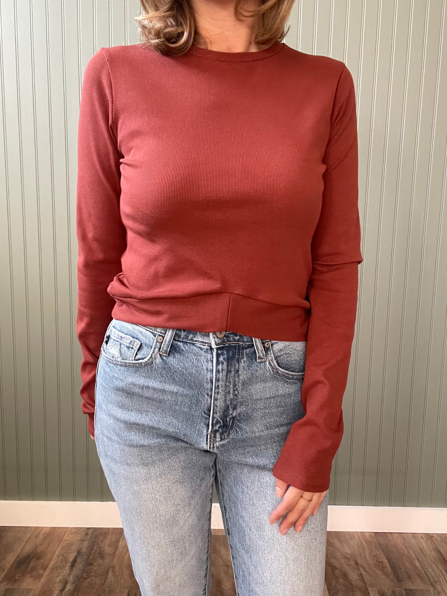 Kylie Crop (Burl Wood)