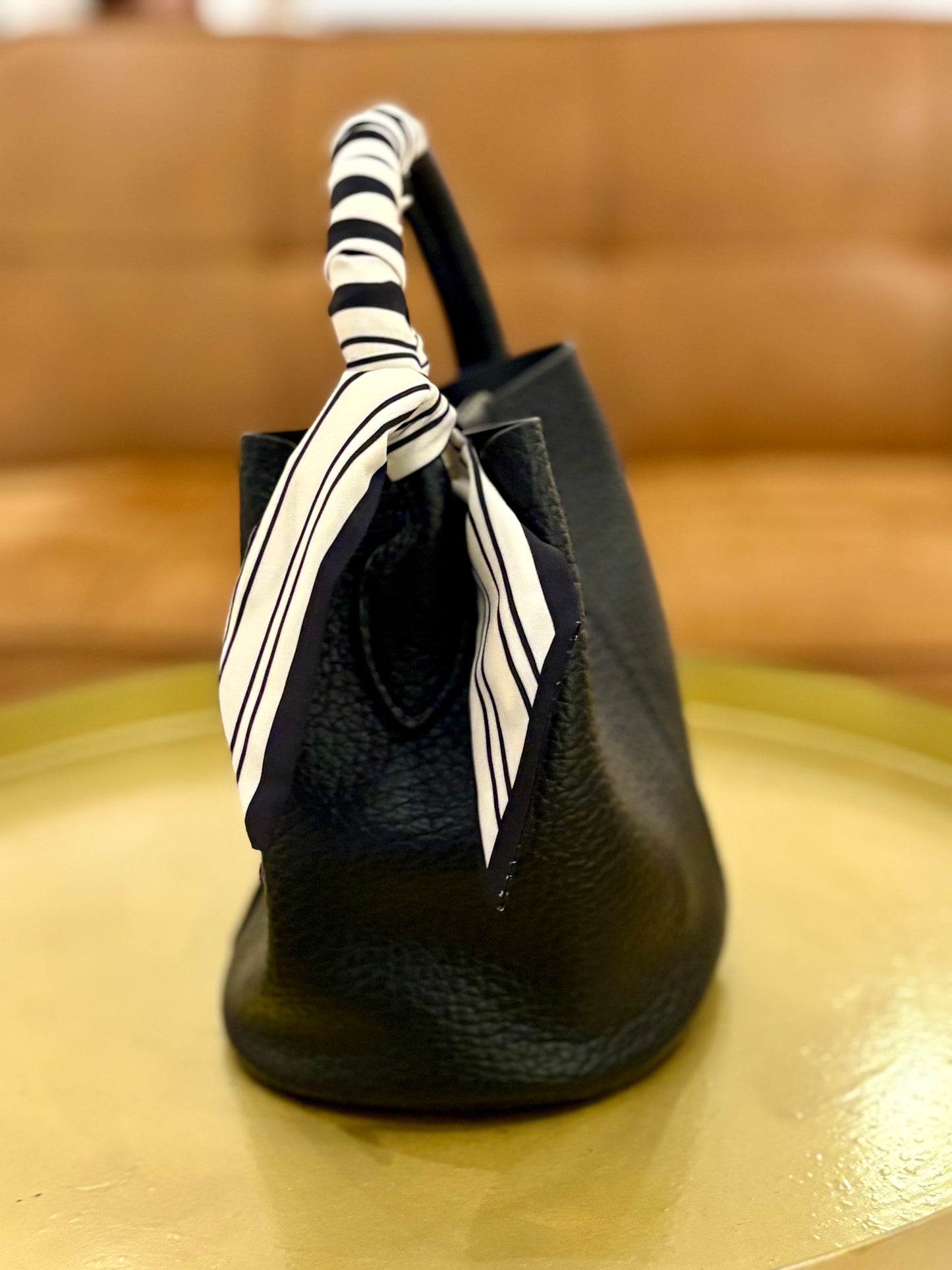 Blair Bucket Bag (Black)