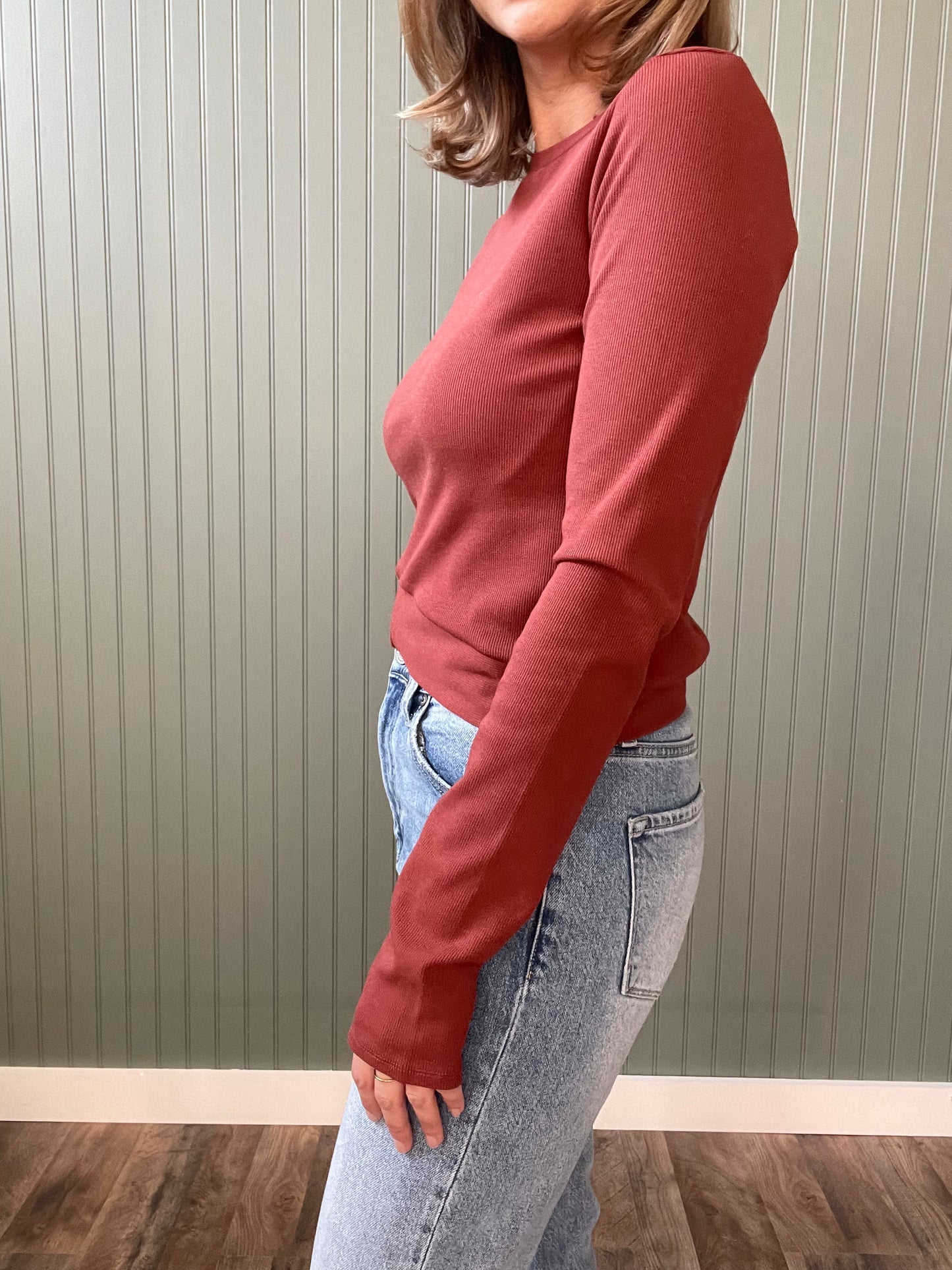 Kylie Crop (Burl Wood)