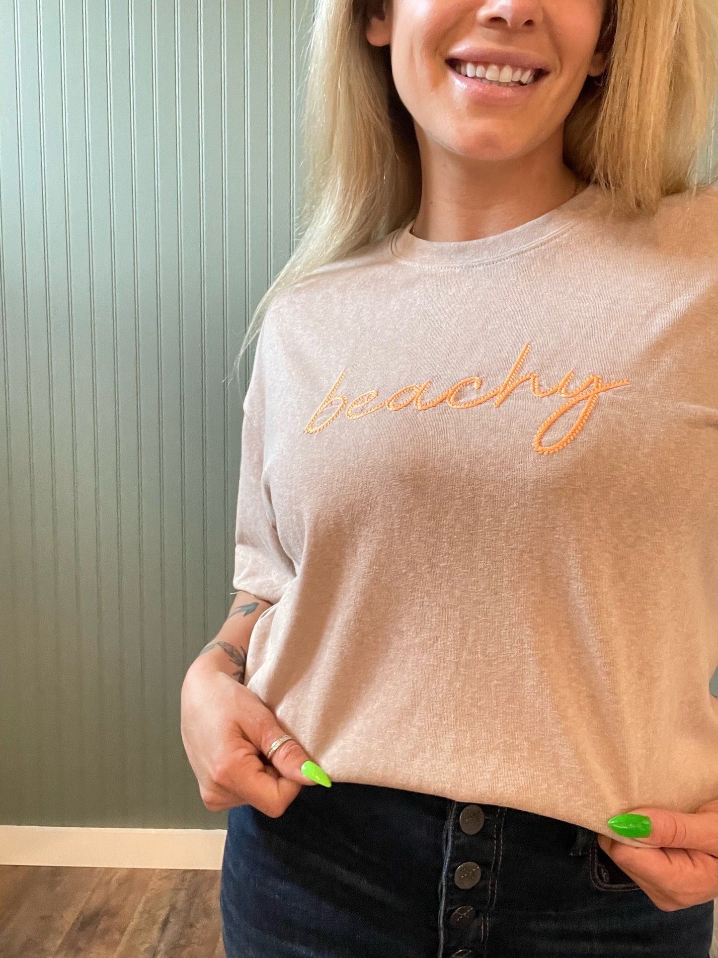 Beachy Time Tee (Multiple Colors)