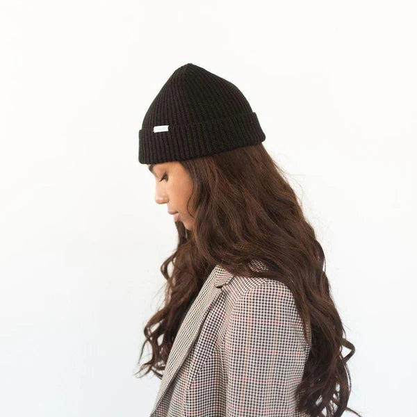 Ash Fisherman Beanie (Black)