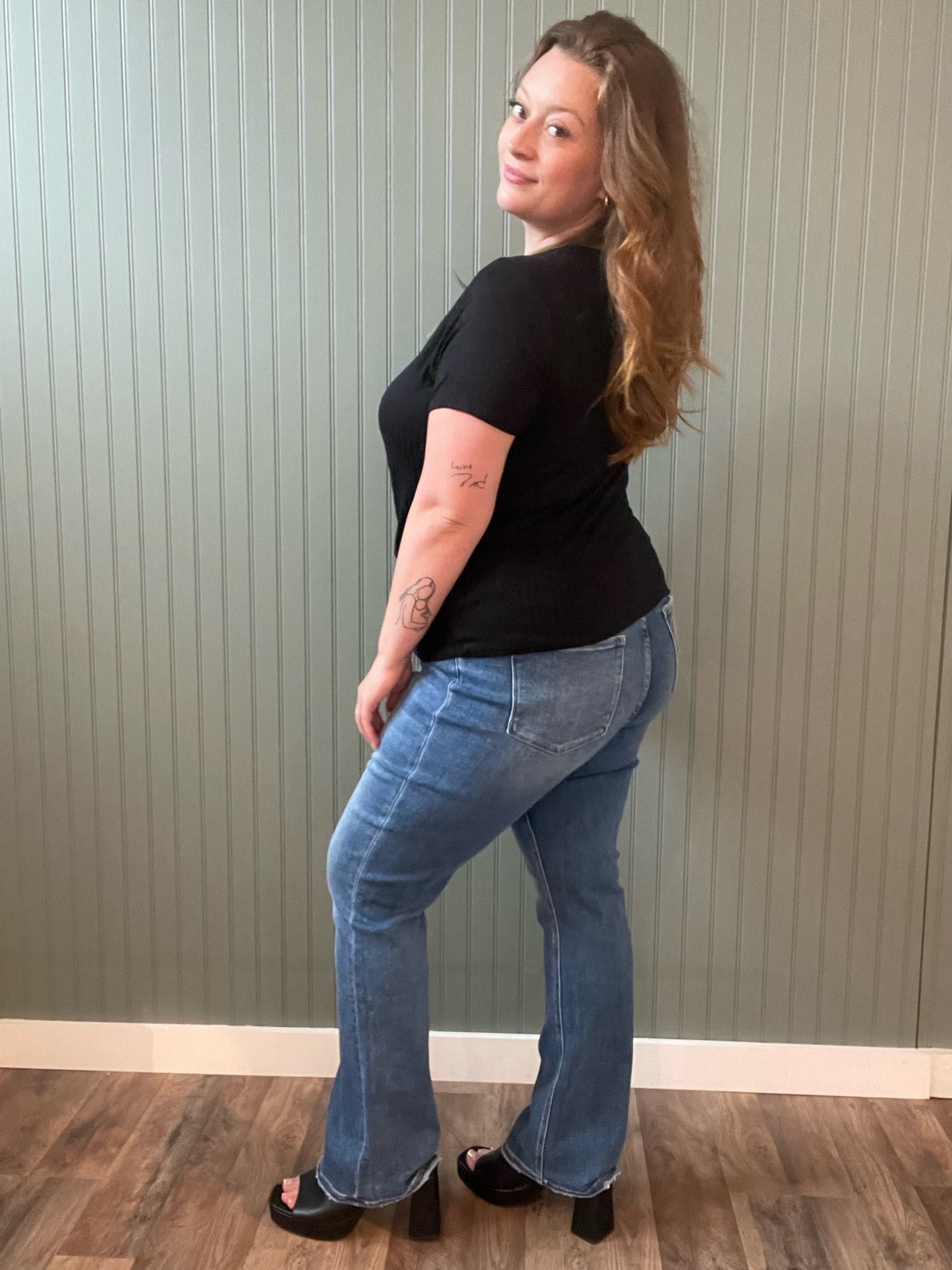 Lottie High Rise Slim Bootcut (Plus)