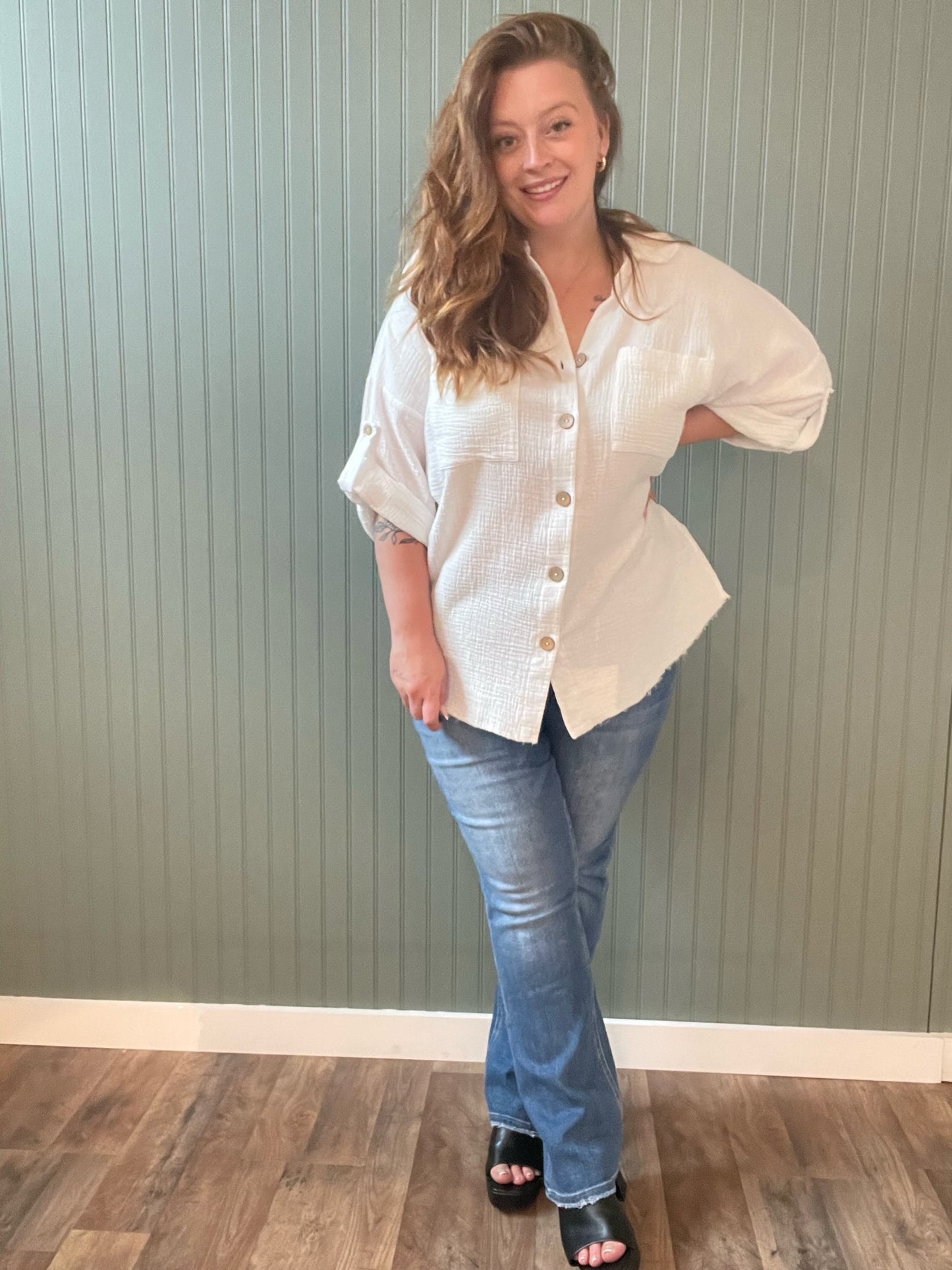 Hailey Button Down (Plus)