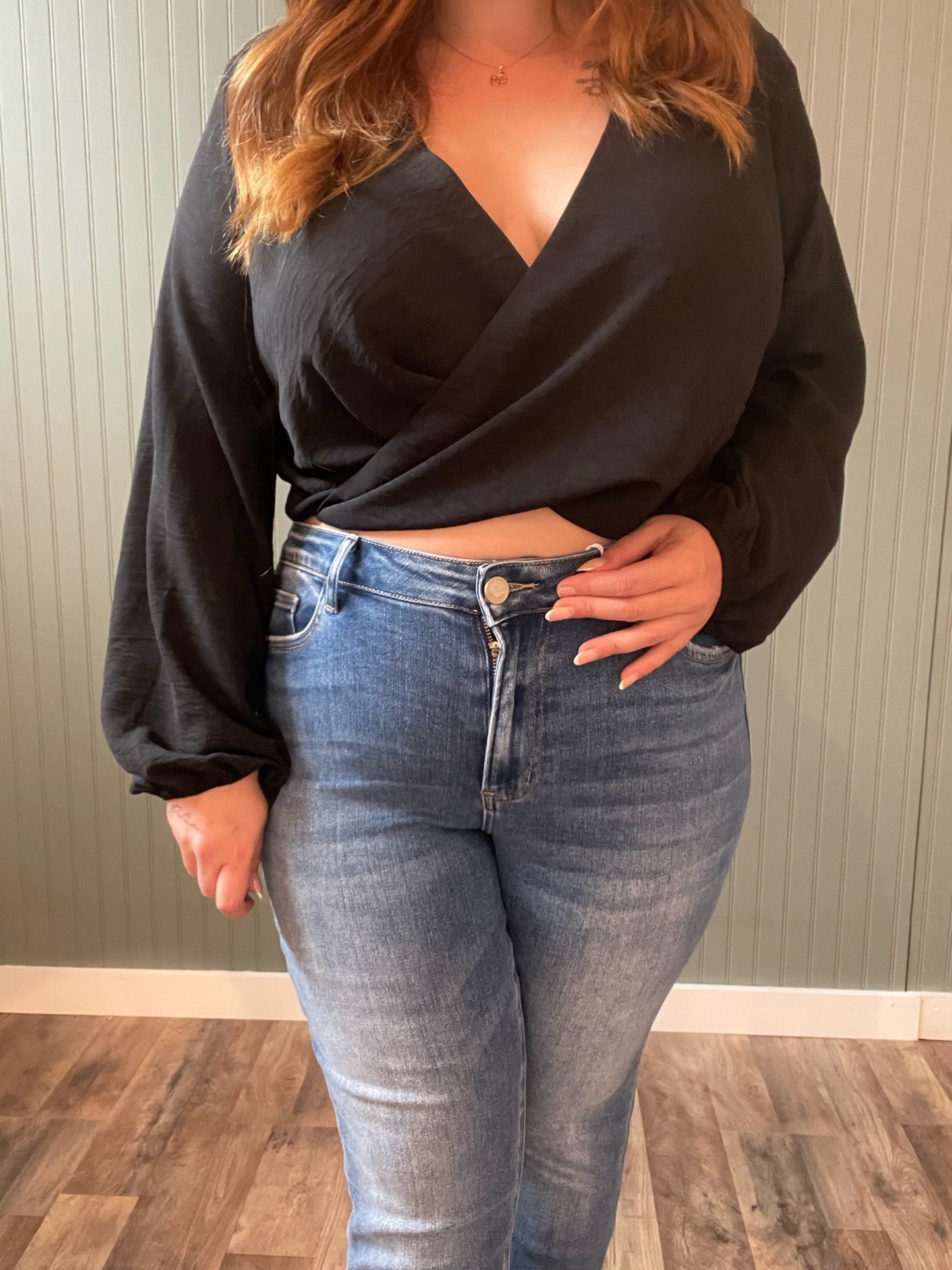 Lottie High Rise Slim Bootcut (Plus)