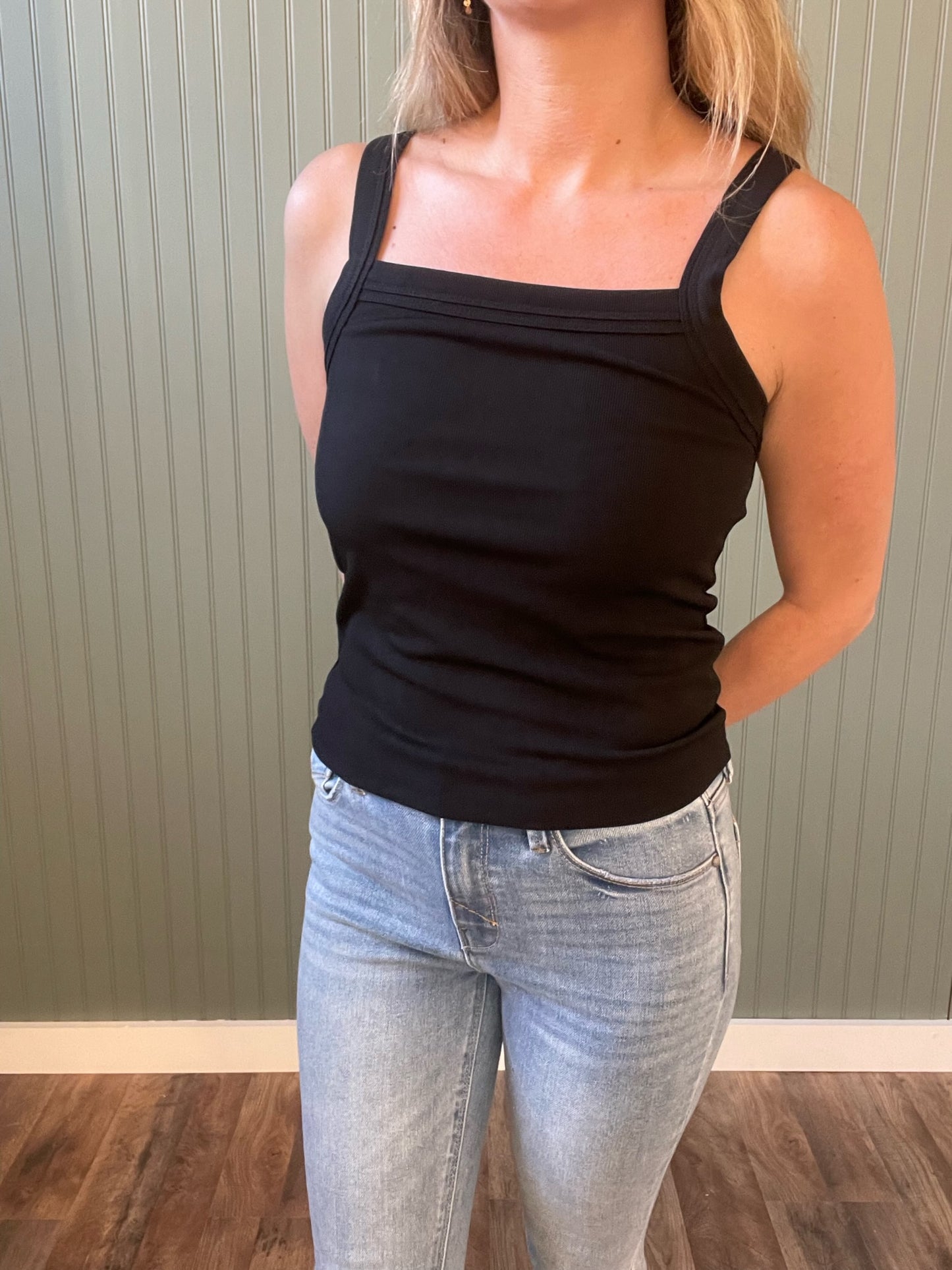 Joana Tank (Multiple Colors)