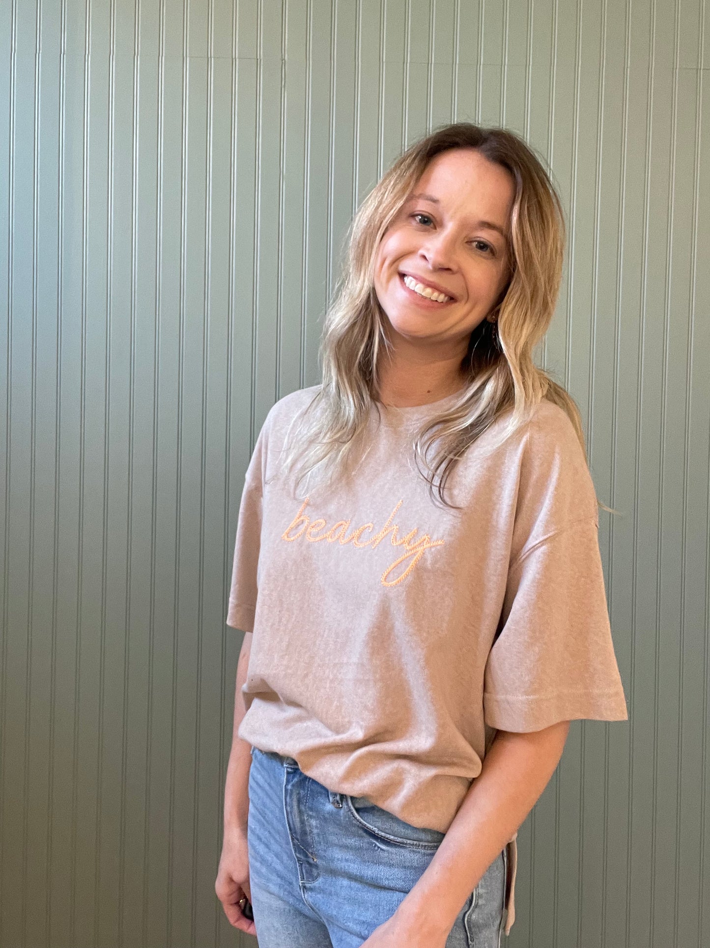 Beachy Time Tee (Multiple Colors)