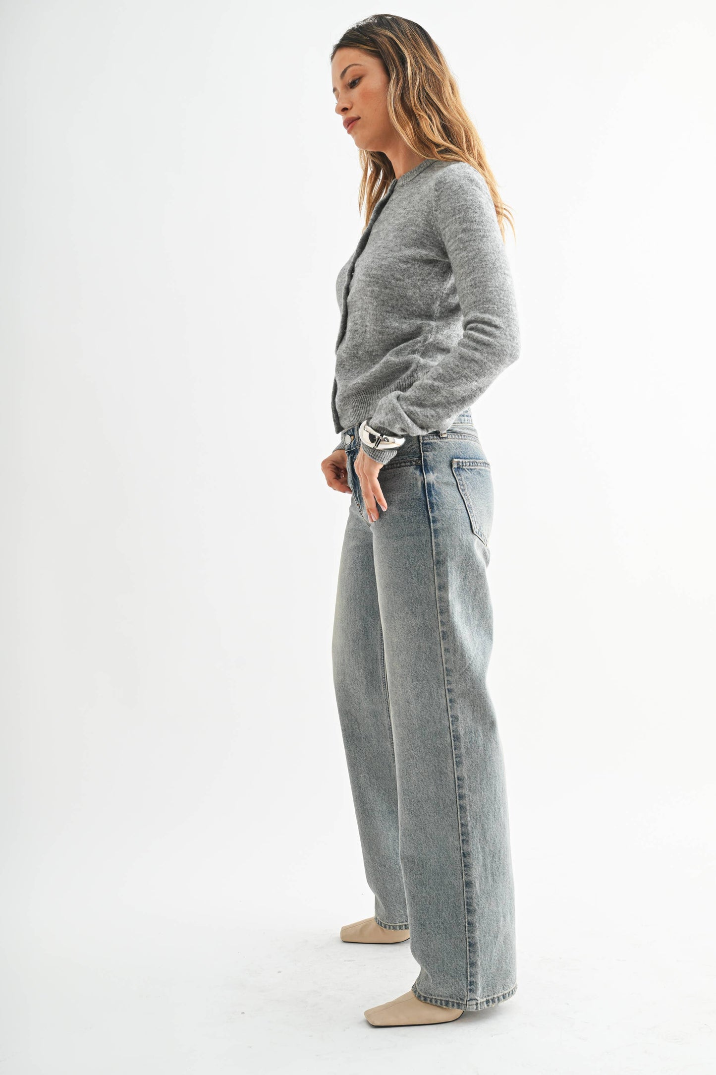 Tint Relaxed Straight