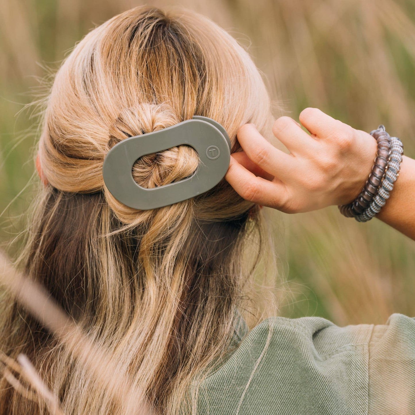 Flat Round Hair Clip | Sage It Ain't So |Medium