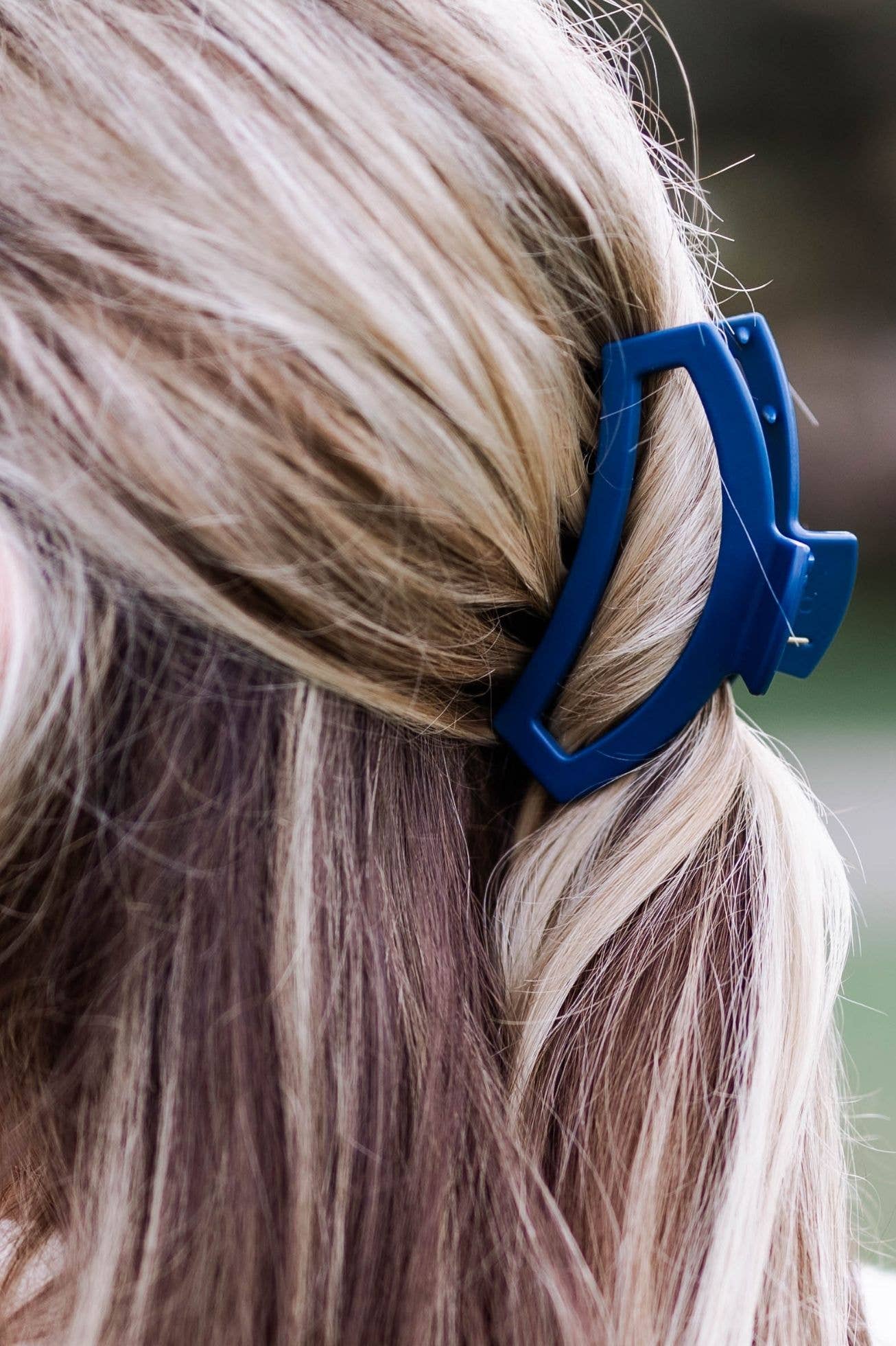 Open Hair Clip | Midnight Rain |Medium
