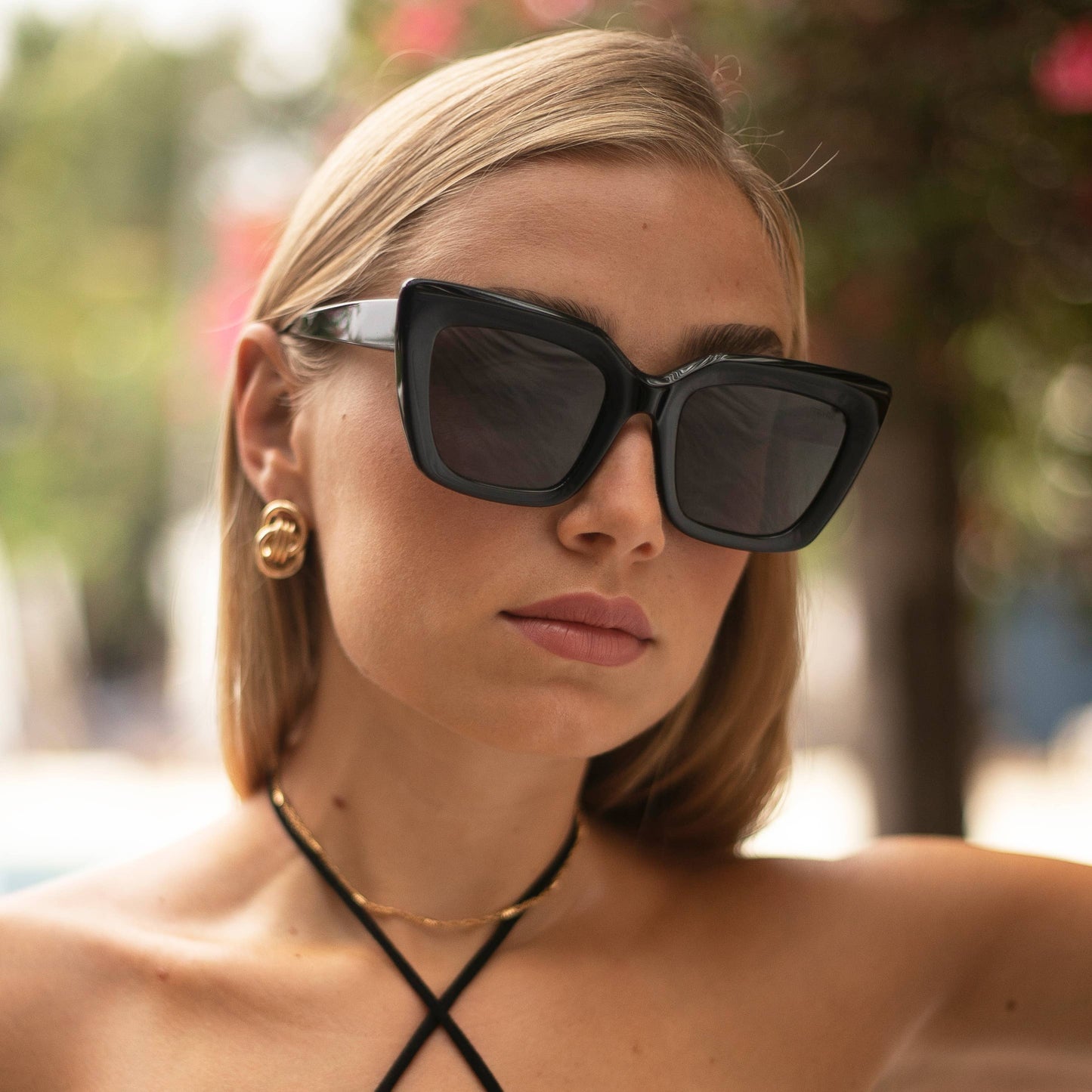 Portofino Acetate Oversized Cat Eye Sunglasses, Black