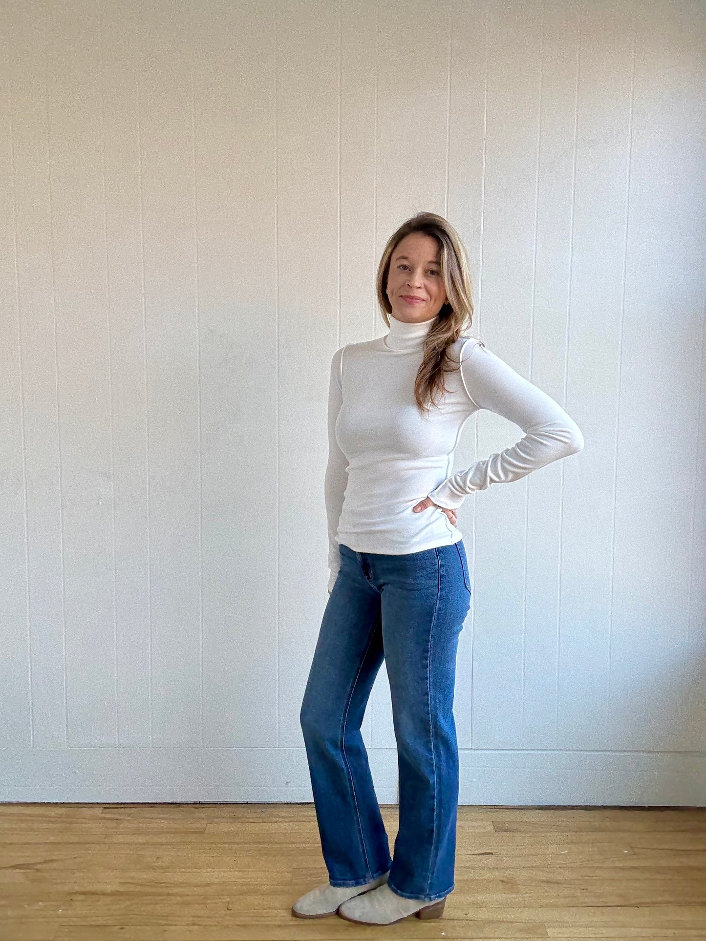 Dane Knit Turtleneck (Ivory)