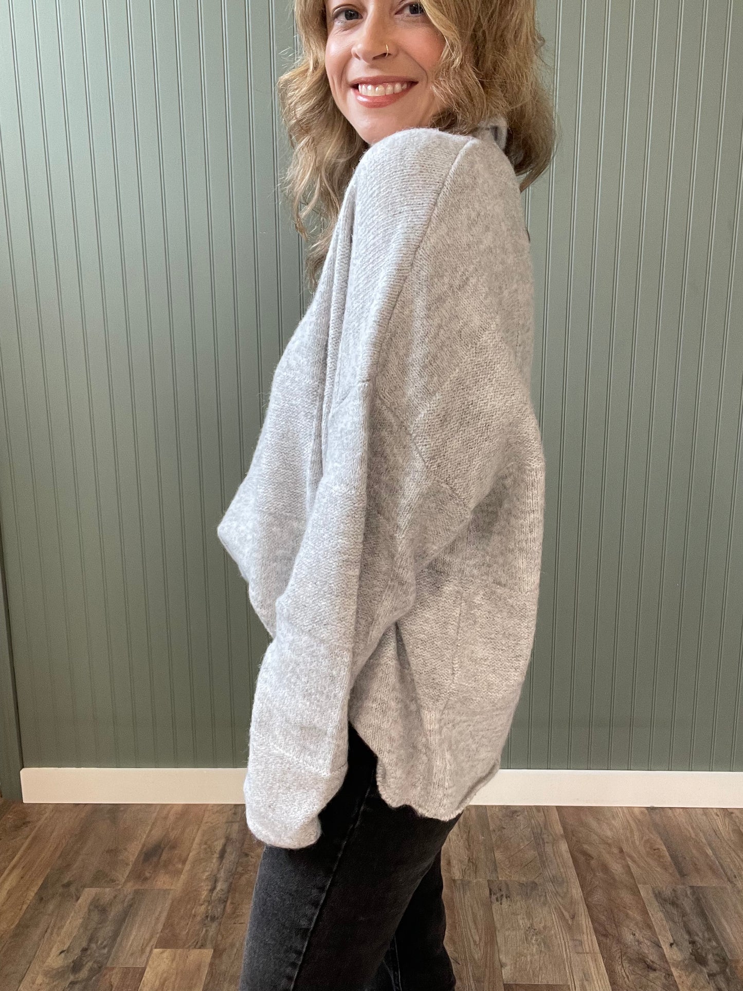 Ryleigh Sweater (Heather Gray)