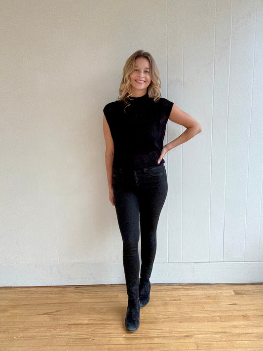 Gem Sleeveless Sweater (Black)