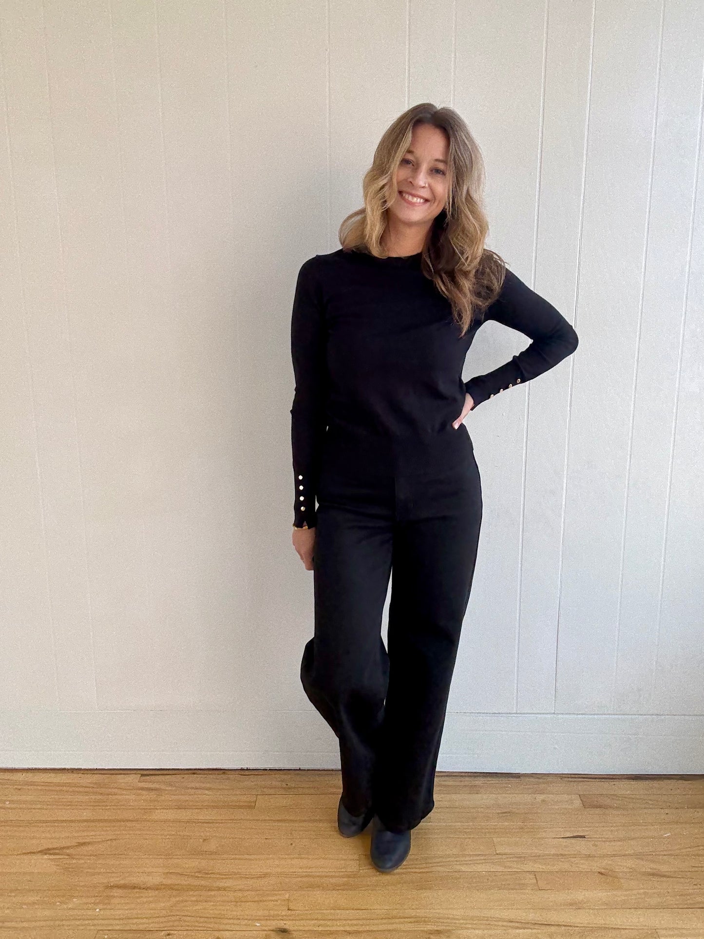 Button Cuff Top (Black)