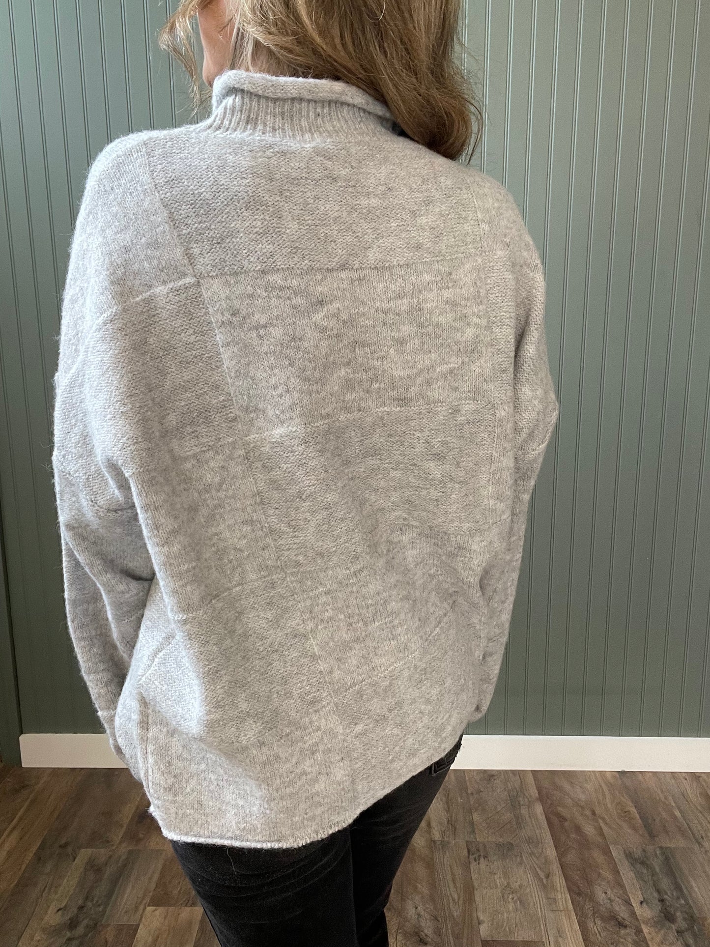 Ryleigh Sweater (Heather Gray)