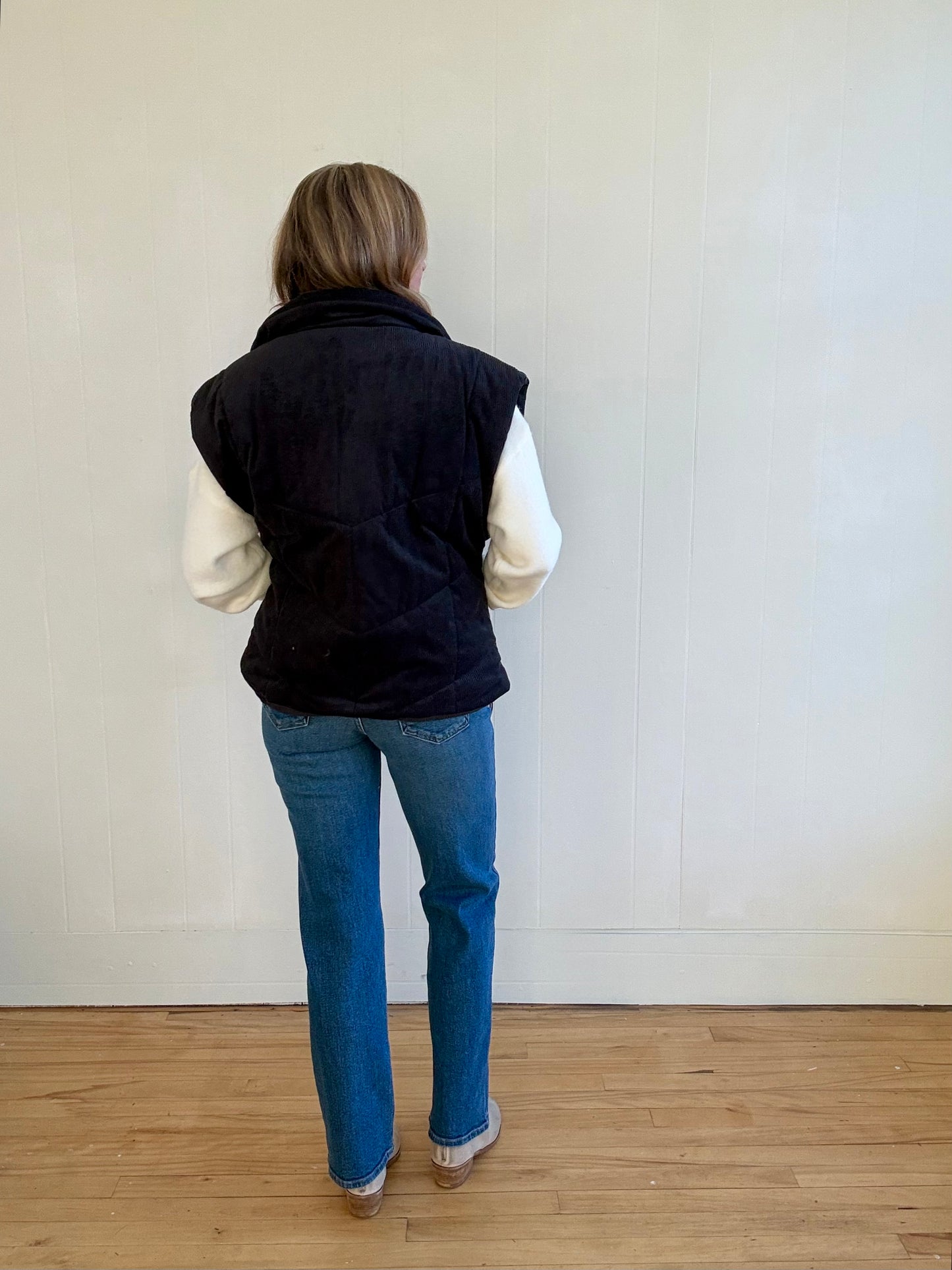 Corduroy Puff Vest (Charcoal)