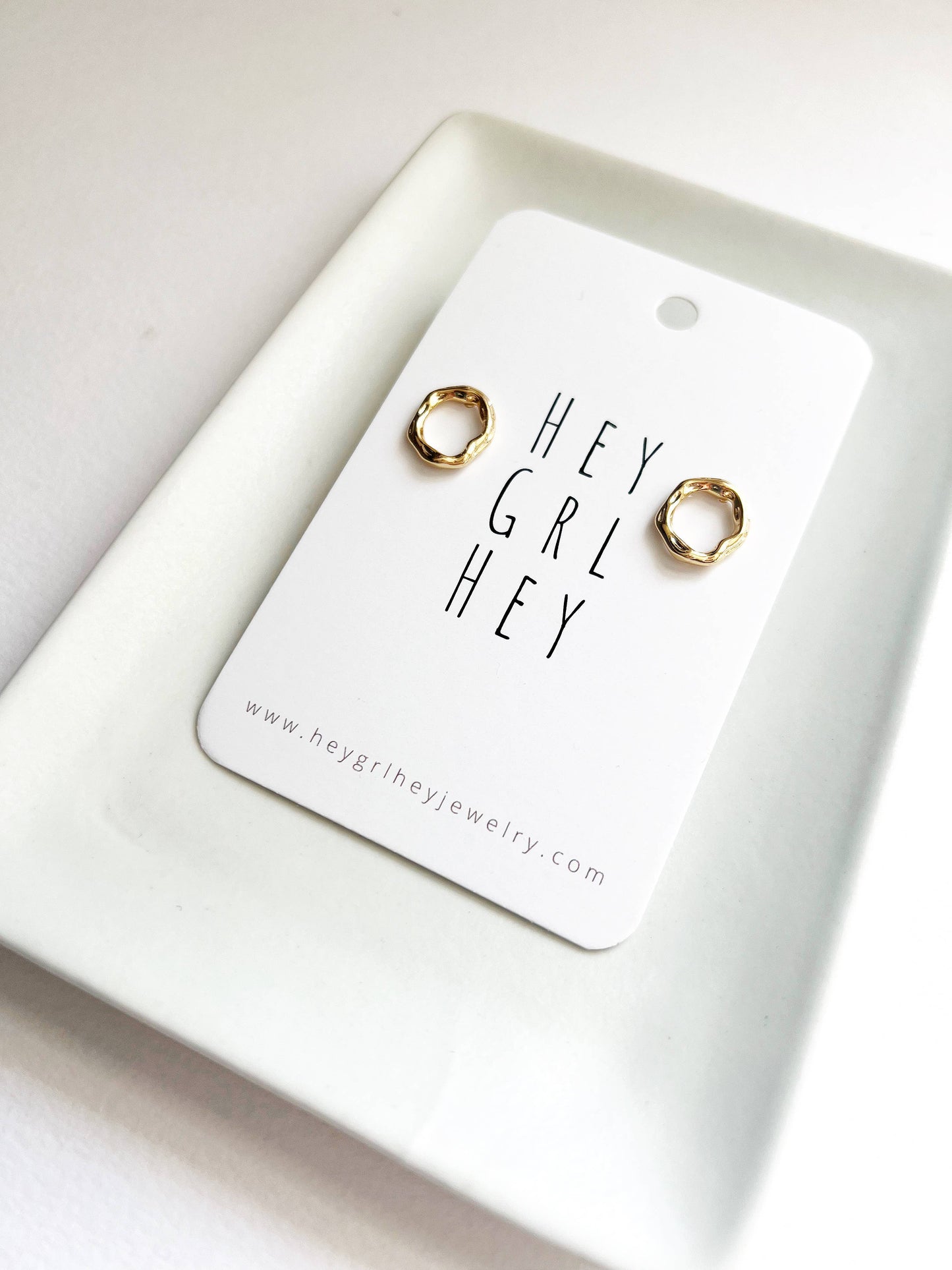 The Circle Stud Earrings