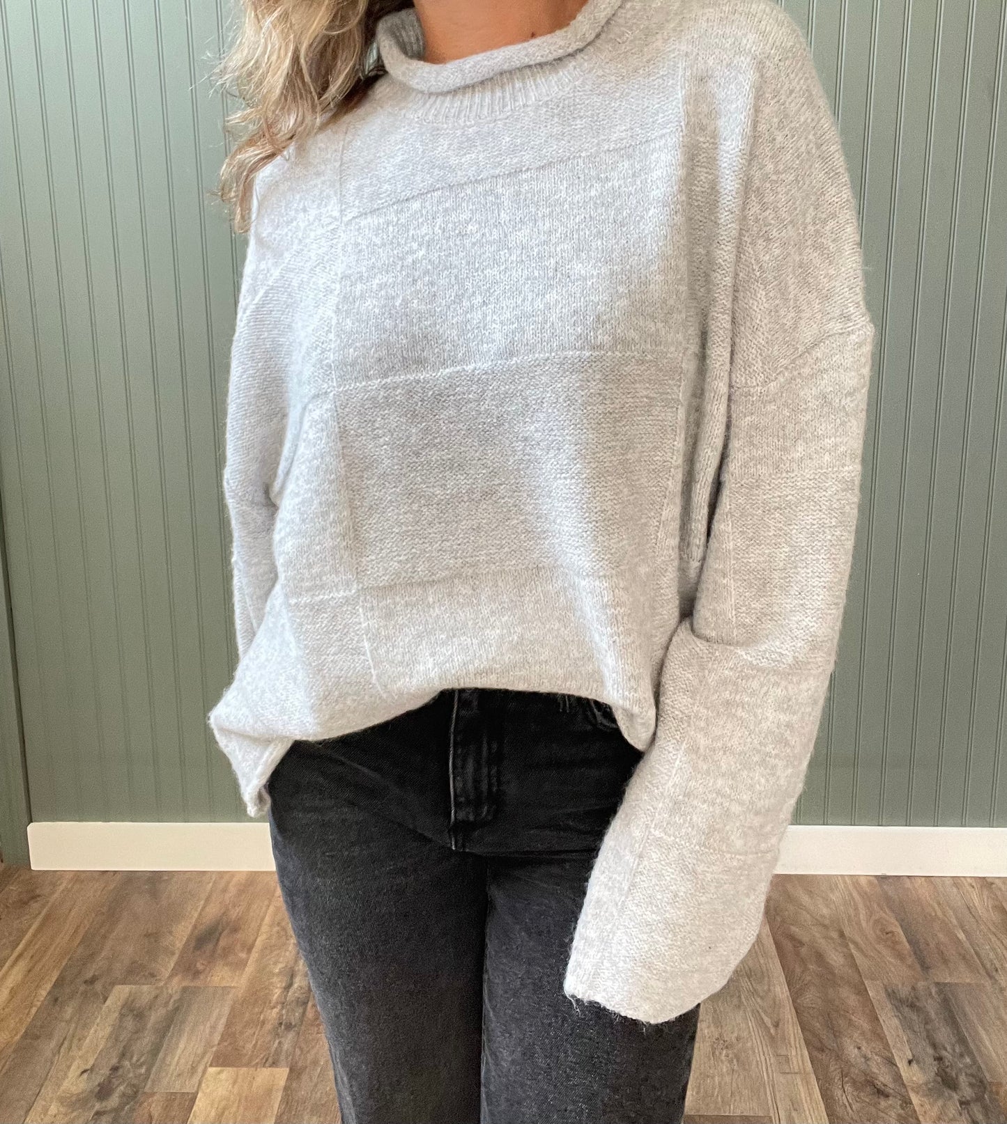 Ryleigh Sweater (Heather Gray)