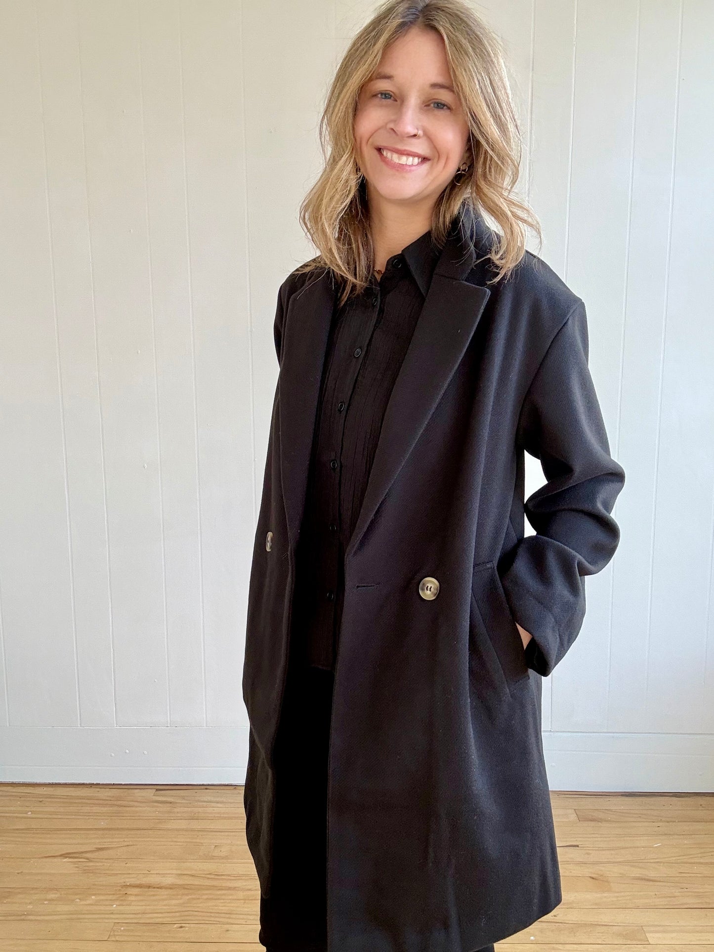 Laurel Overcoat (Black)