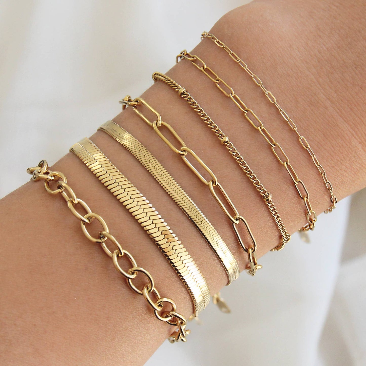 Small Paperclip Chain Bracelet, Gold