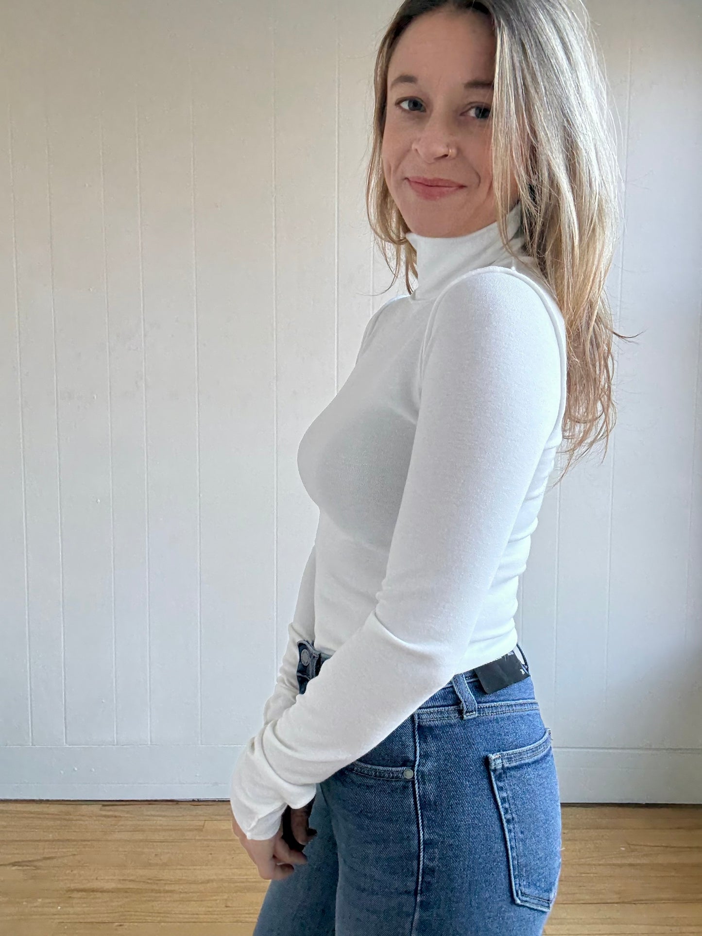 Dane Knit Turtleneck (Ivory)