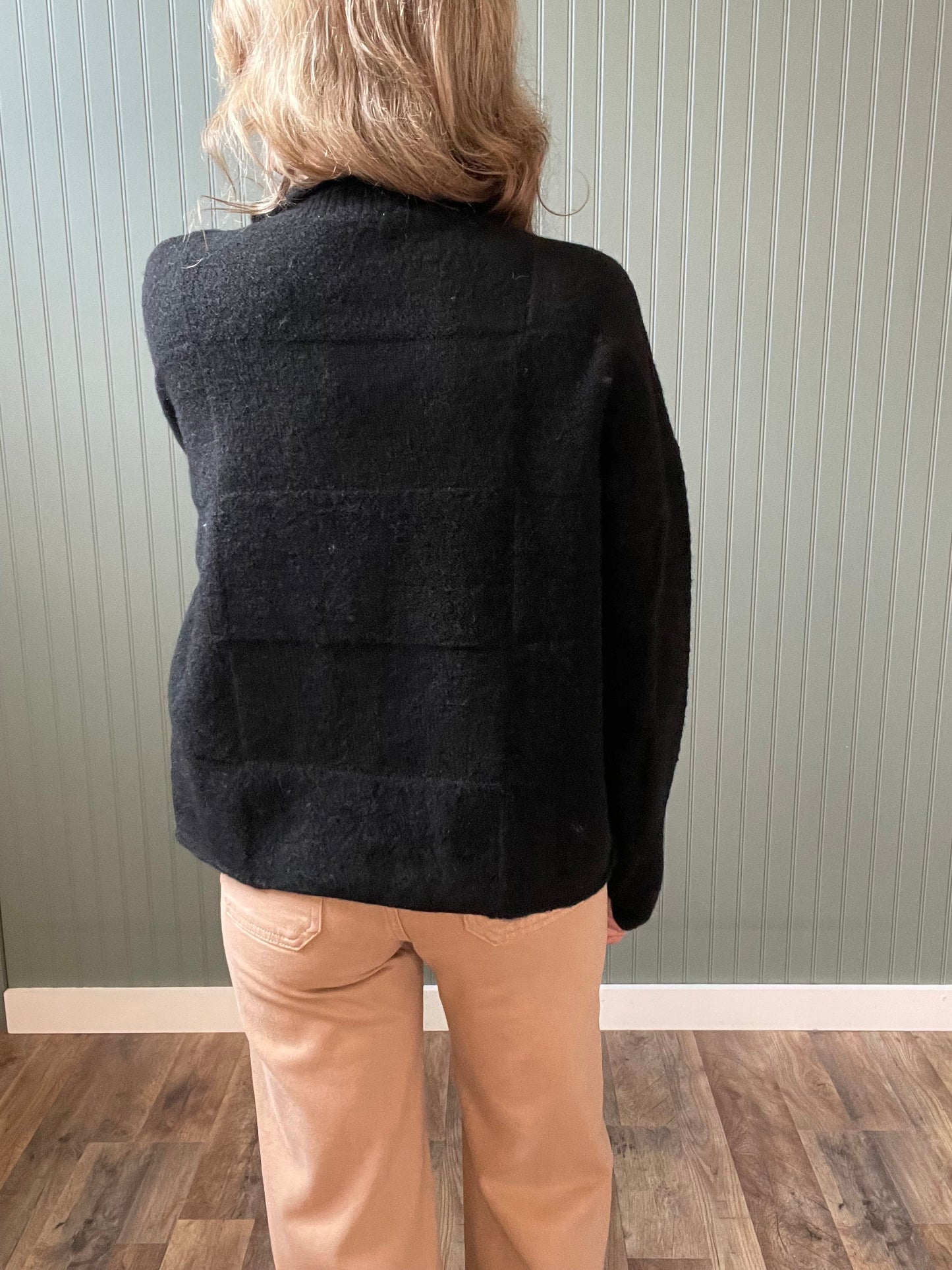 Ryleigh Sweater (Natural & Black)