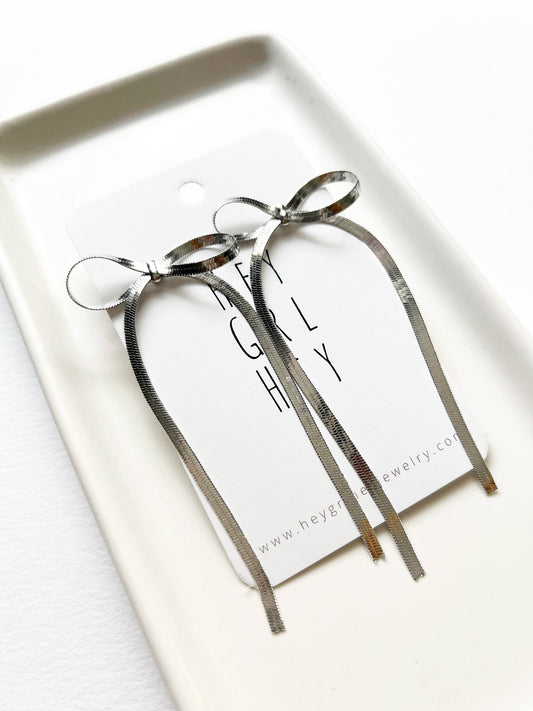 The Bexley Bow Earrings in Silver