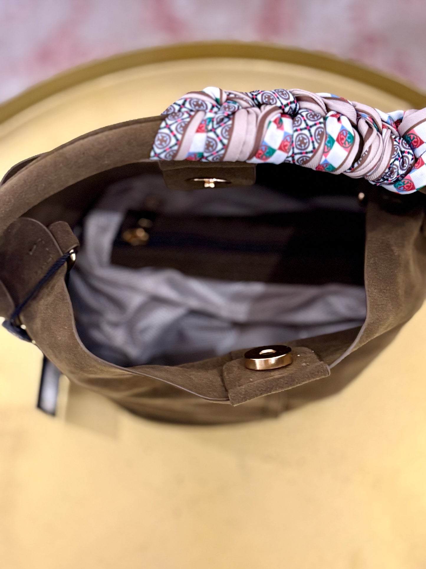 Blair Bucket Bag (Olive)
