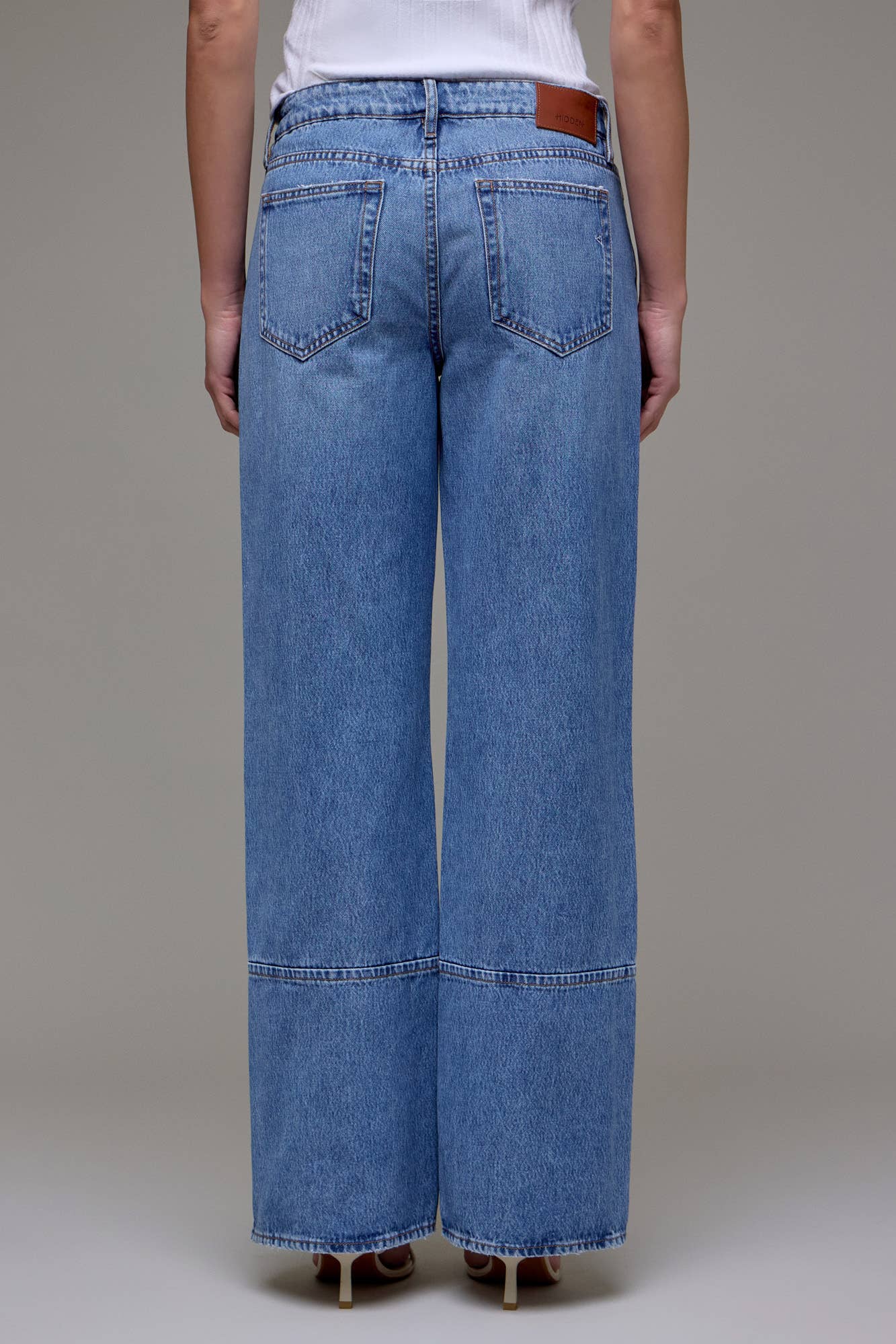 Joey Relaxed Dad Jean