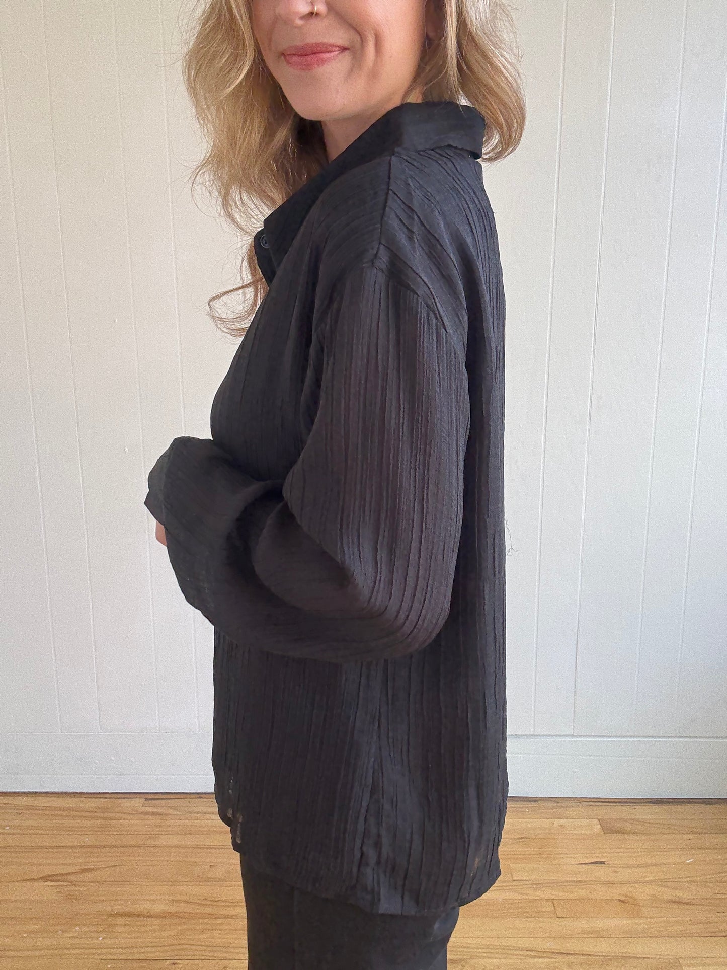 Anne Textured Button Up