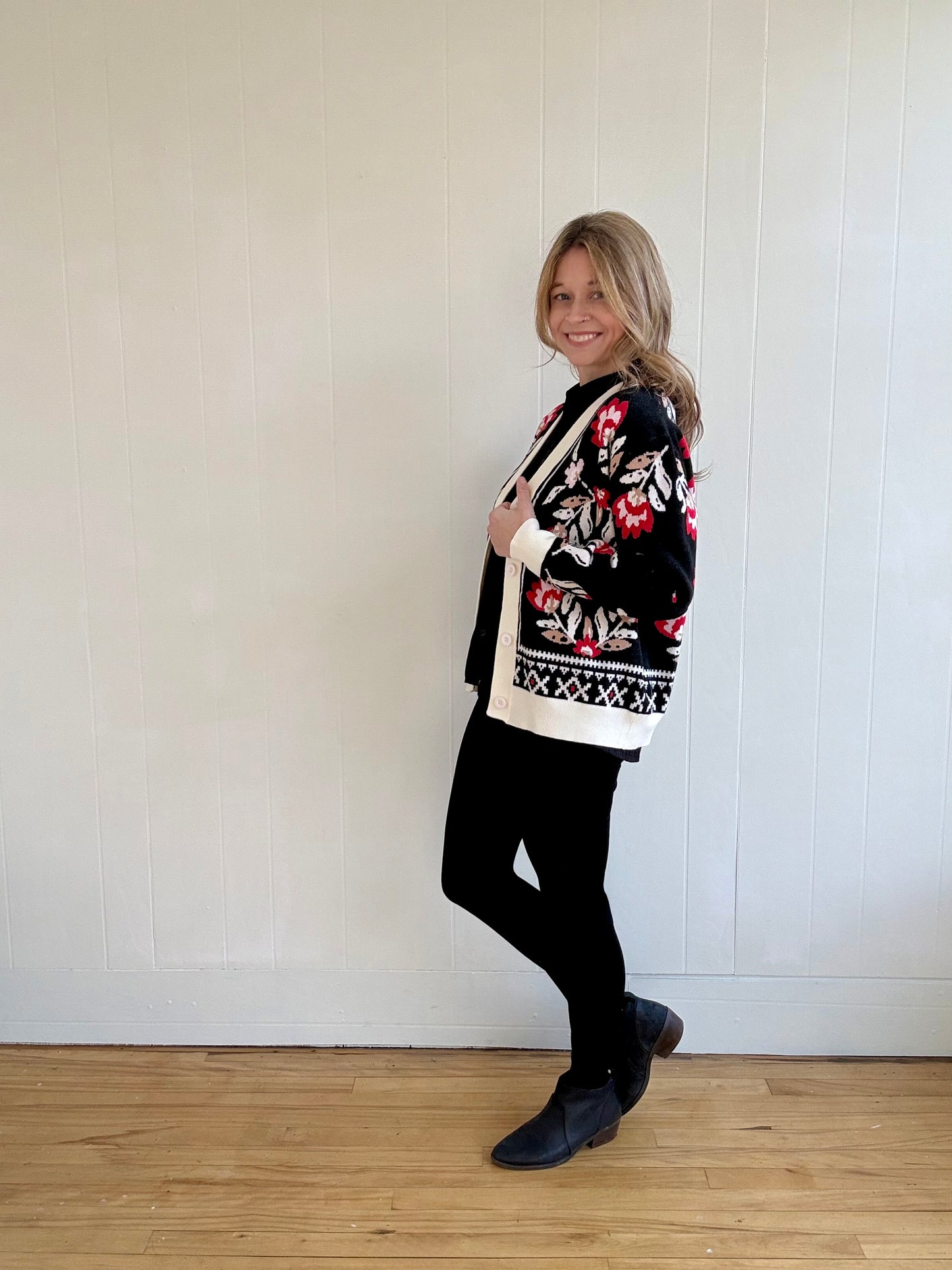 Missy Cardigan (Black)