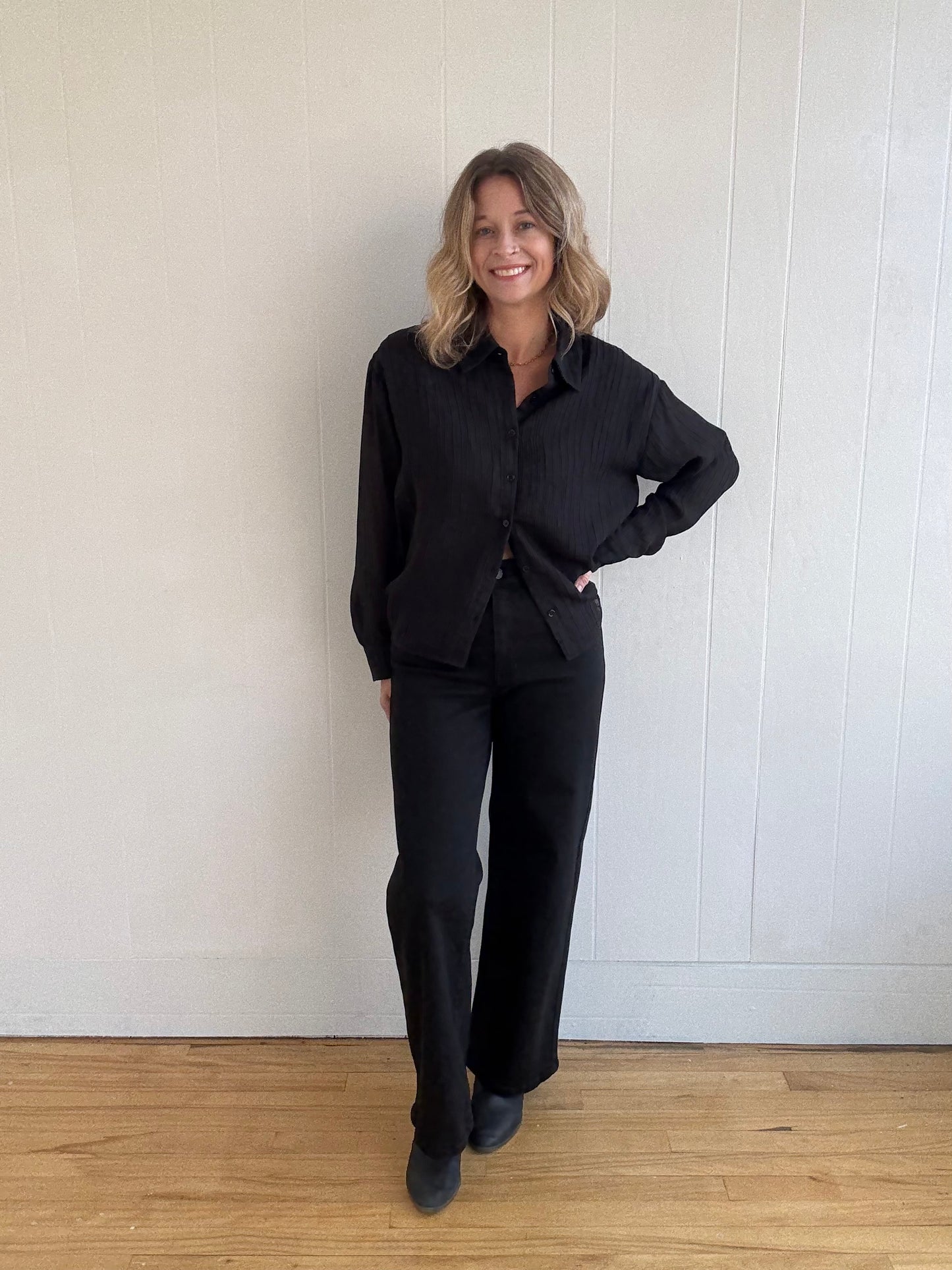 Anne Textured Button Up