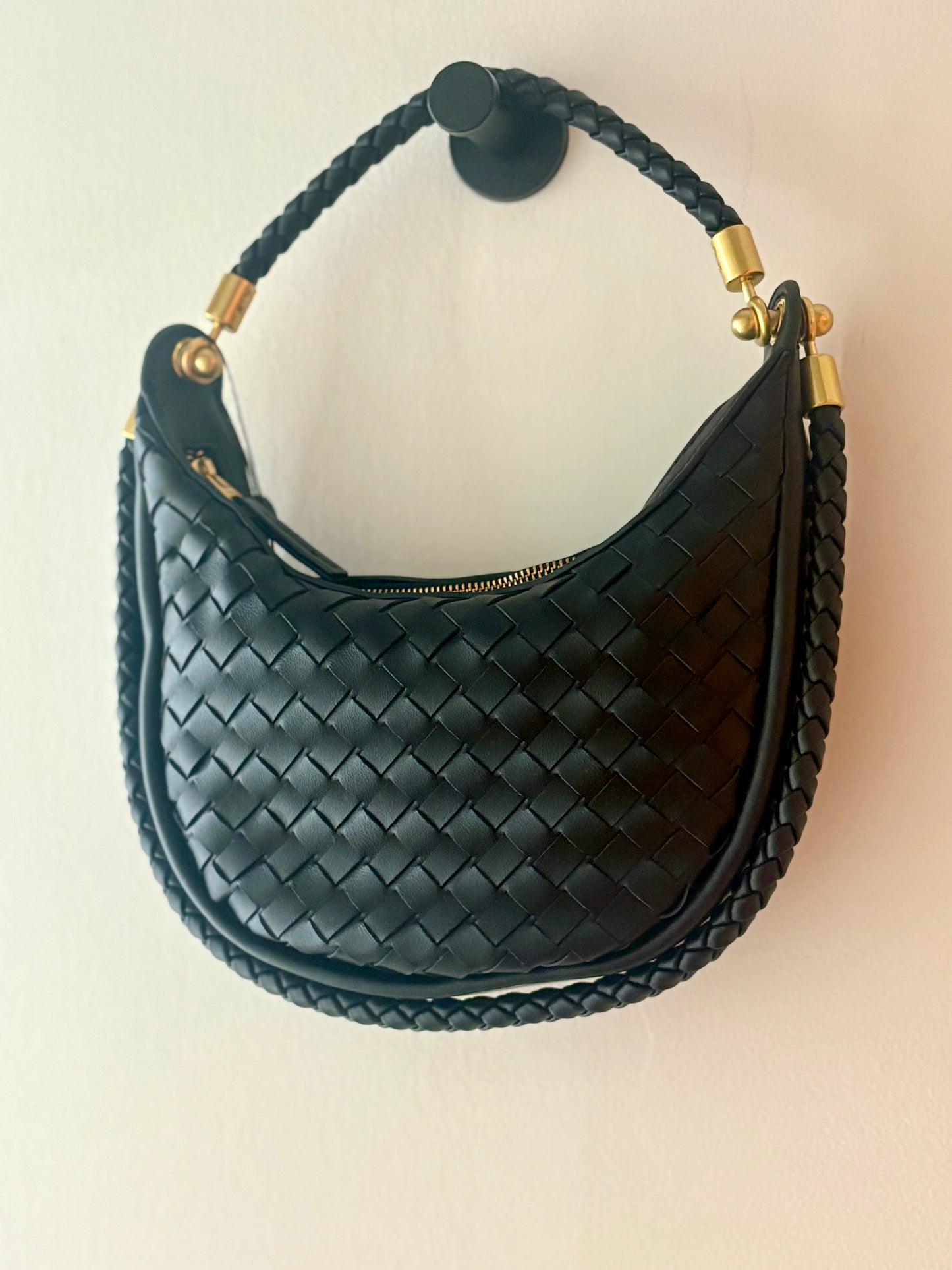 Hadley Woven Hobo Bag (Black)
