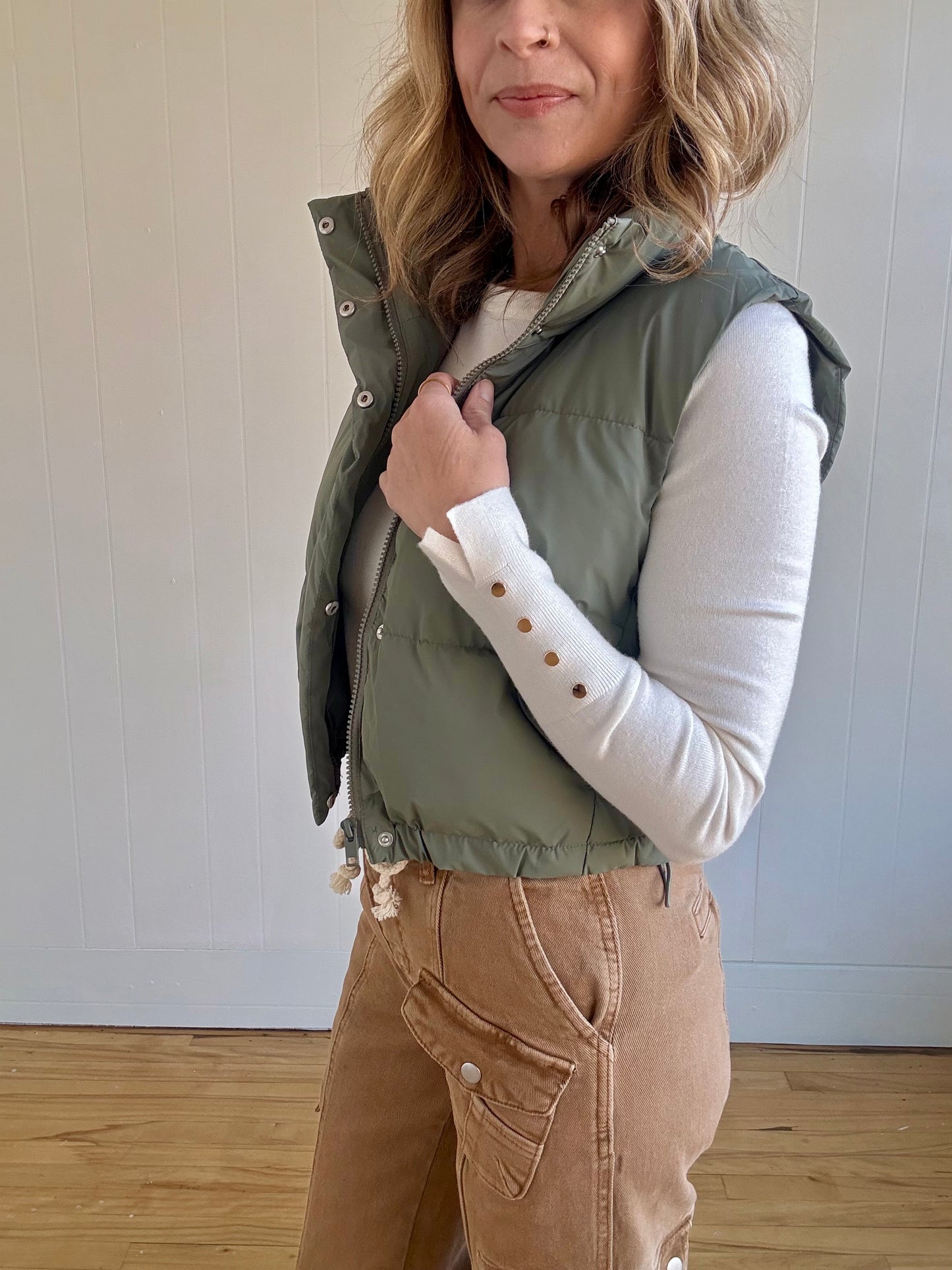 Essential Puffer Down Vest (Olive)