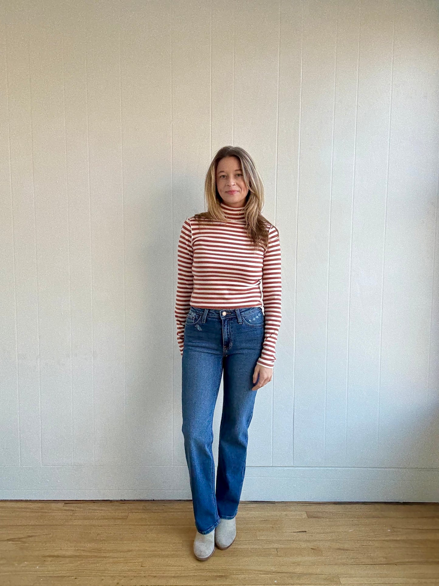 Dane Knit Turtleneck (Ivory/Rust)