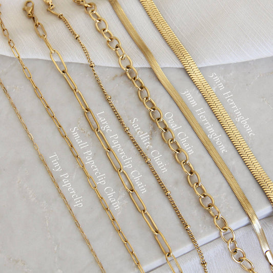 Small Paperclip Chain Bracelet, Gold